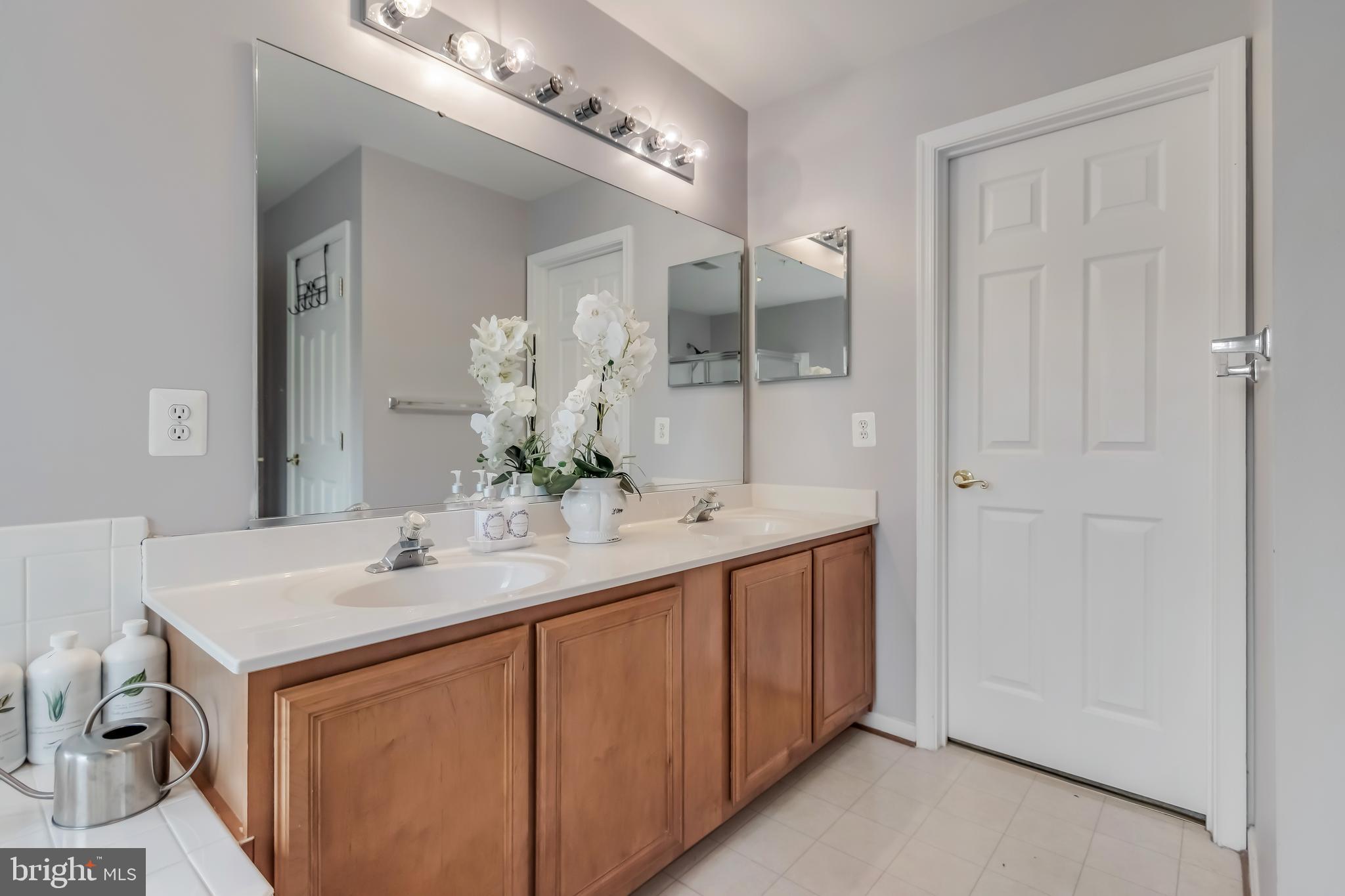 MELWOOD SPRINGS - Residential