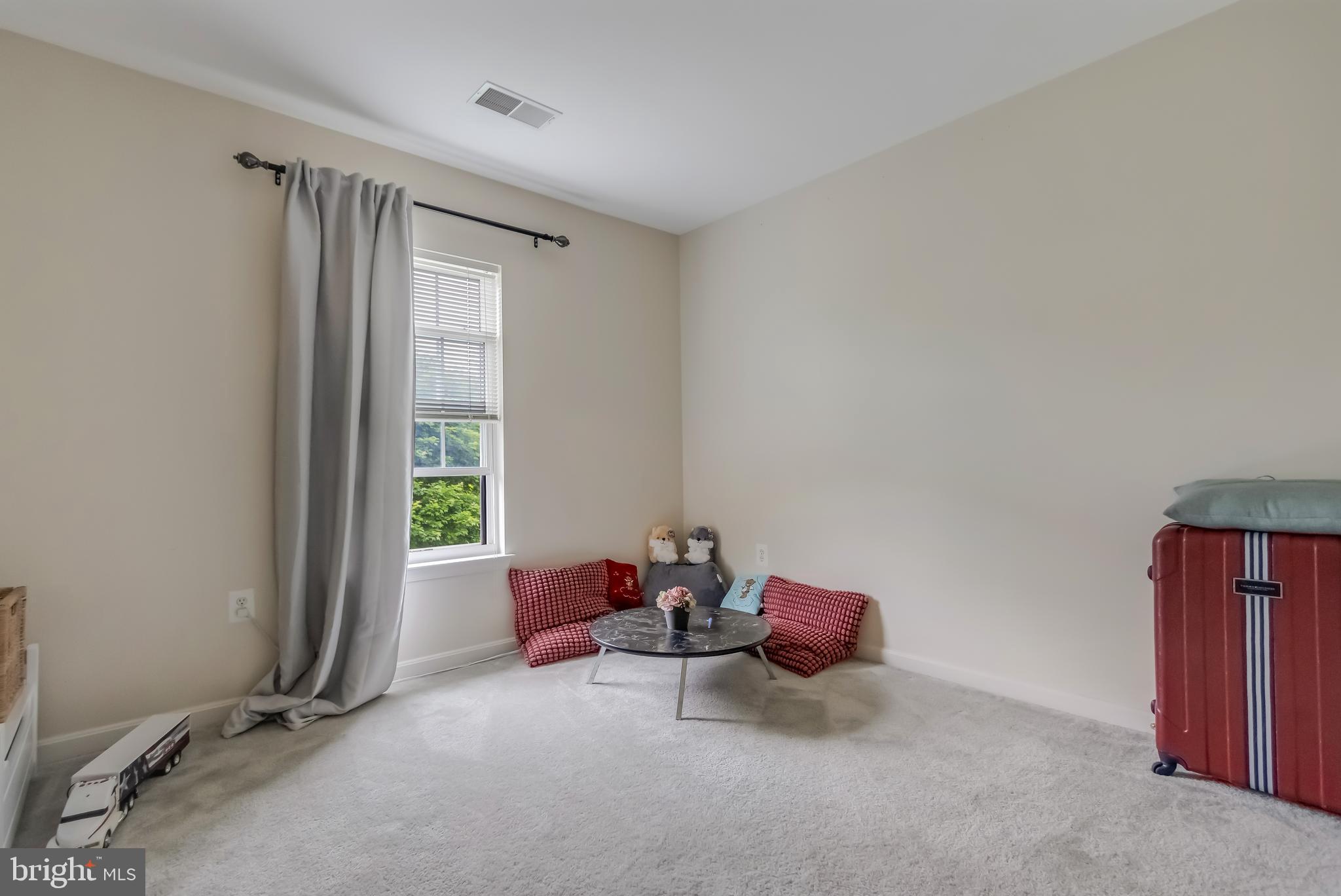 MELWOOD SPRINGS - Residential