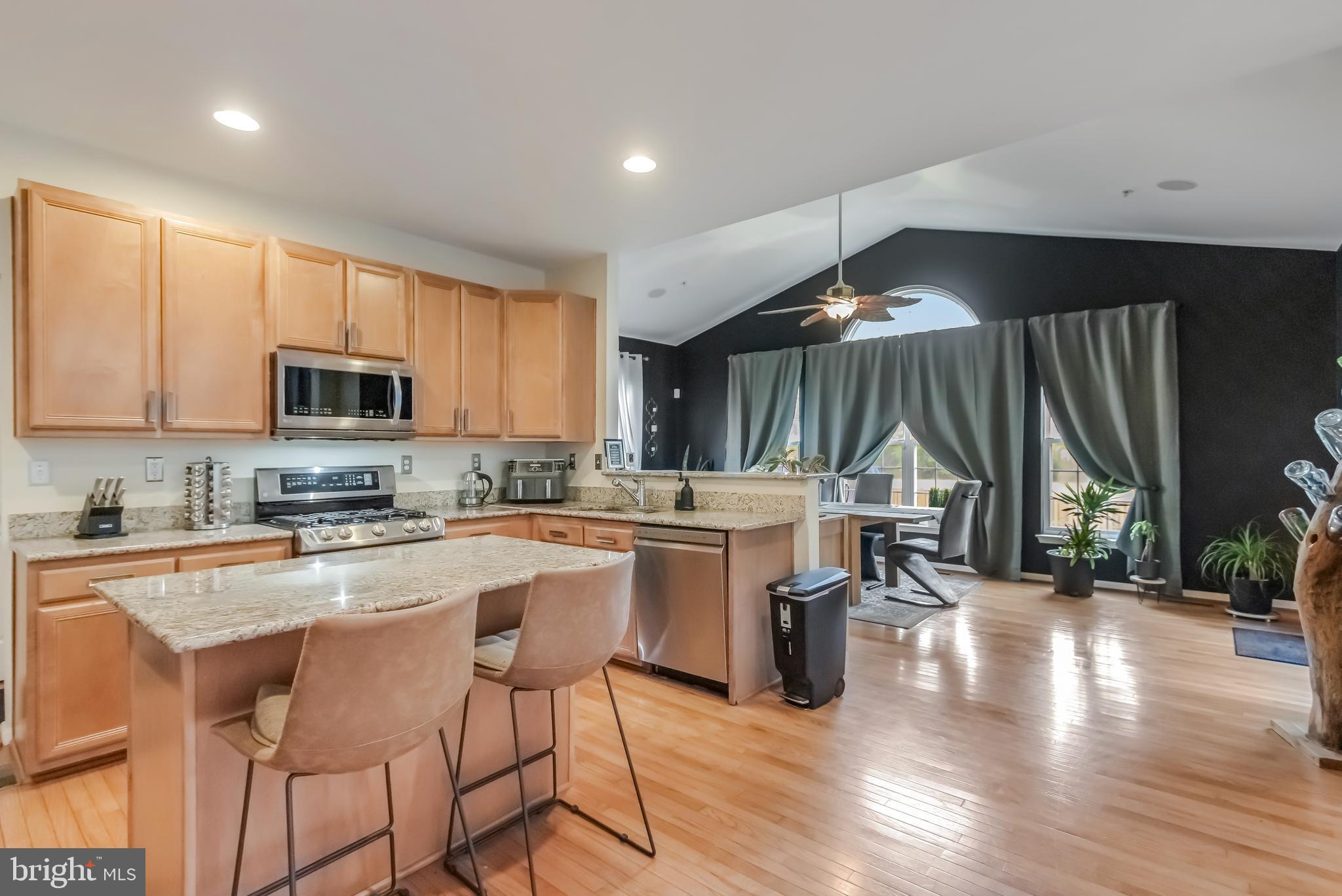 MELWOOD SPRINGS - Residential