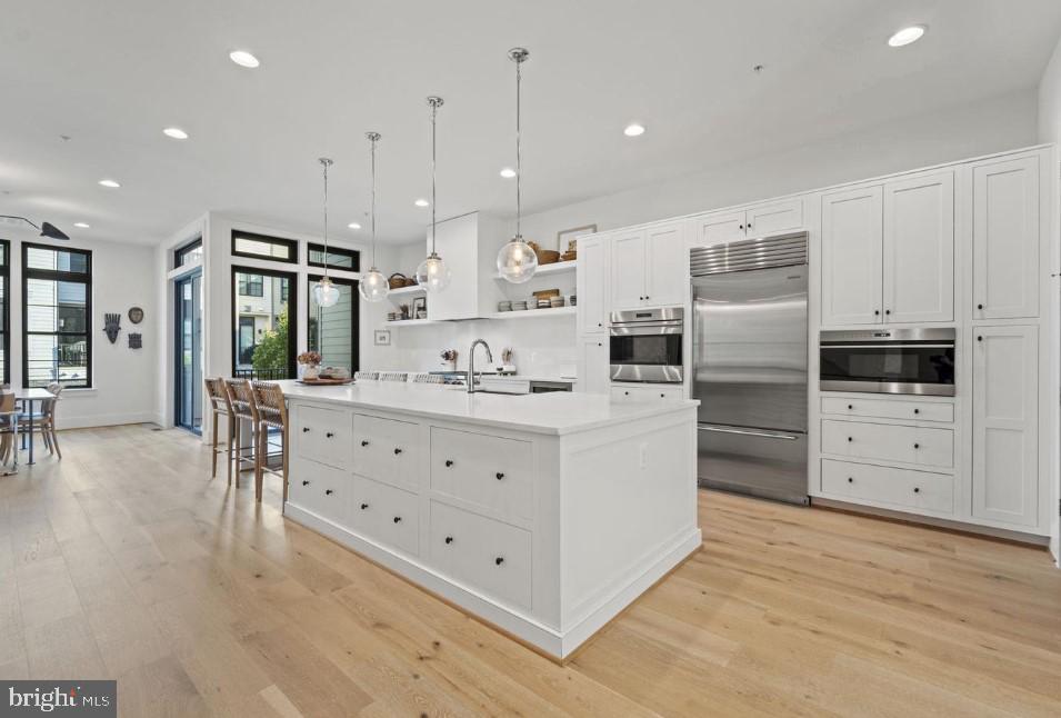 ONE LOUDOUN - Residential