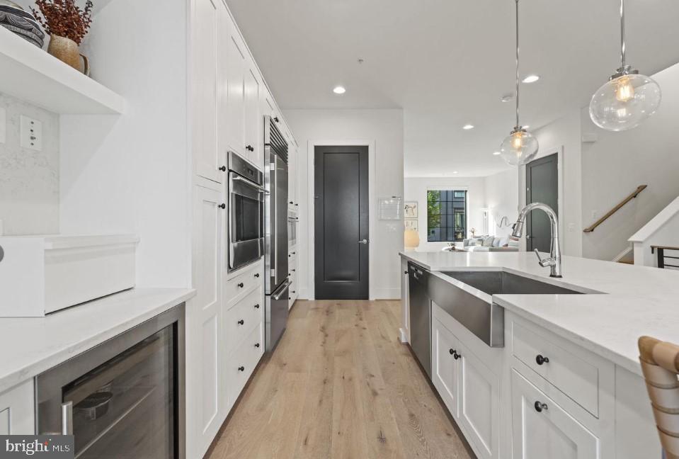 ONE LOUDOUN - Residential