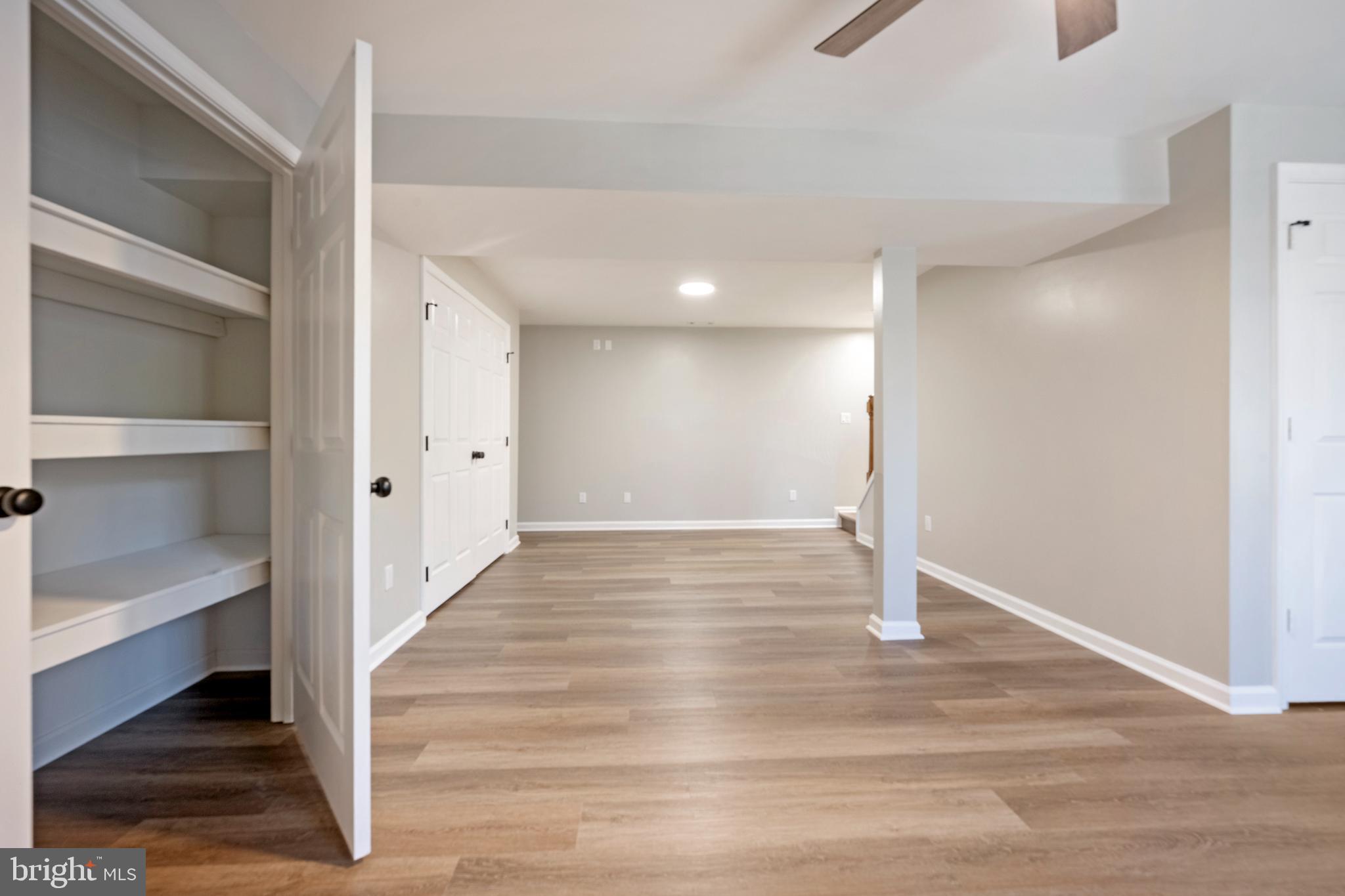 MONTCLAIR/COUNTRY CLUB - Residential