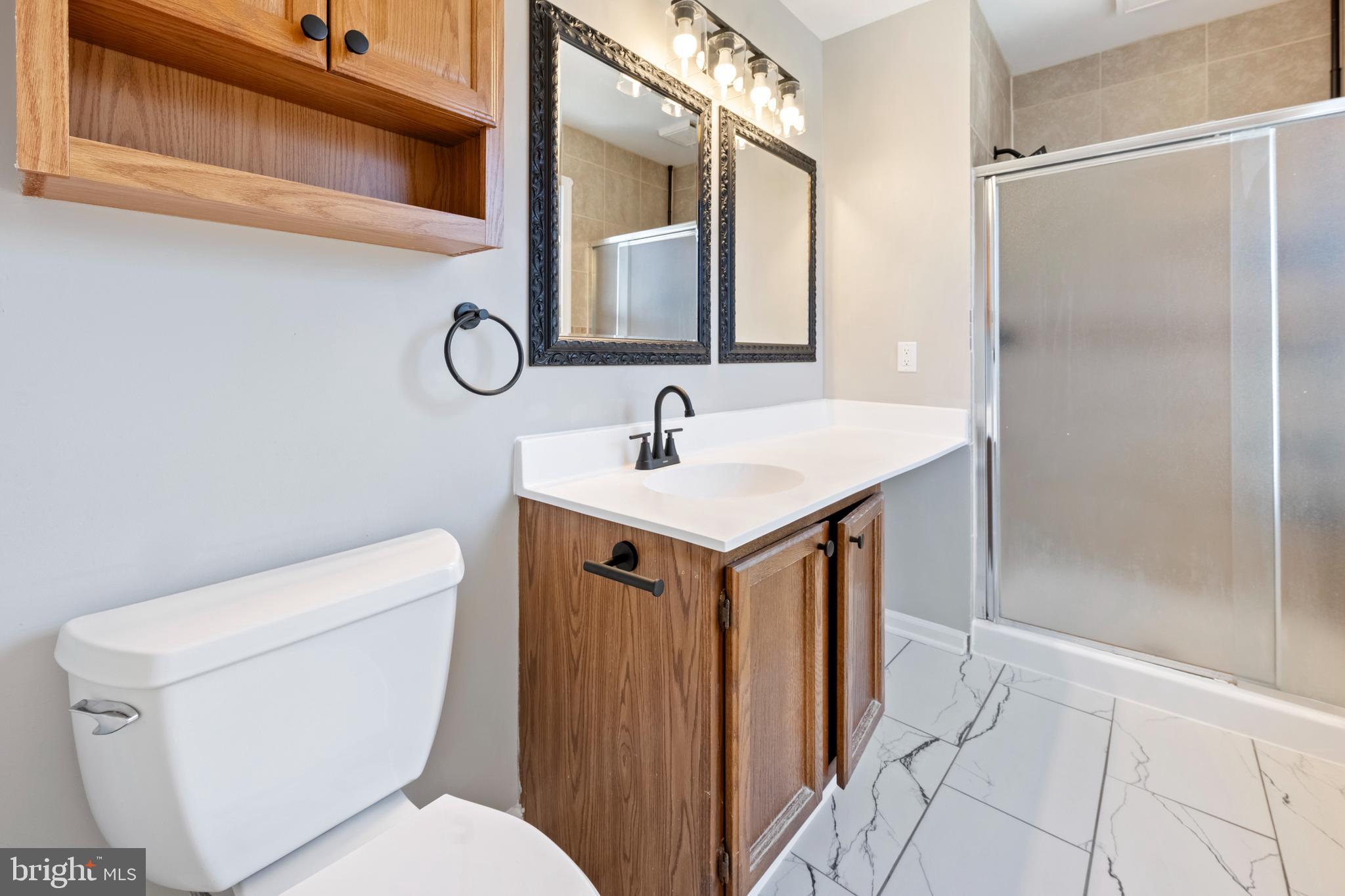 MONTCLAIR/COUNTRY CLUB - Residential