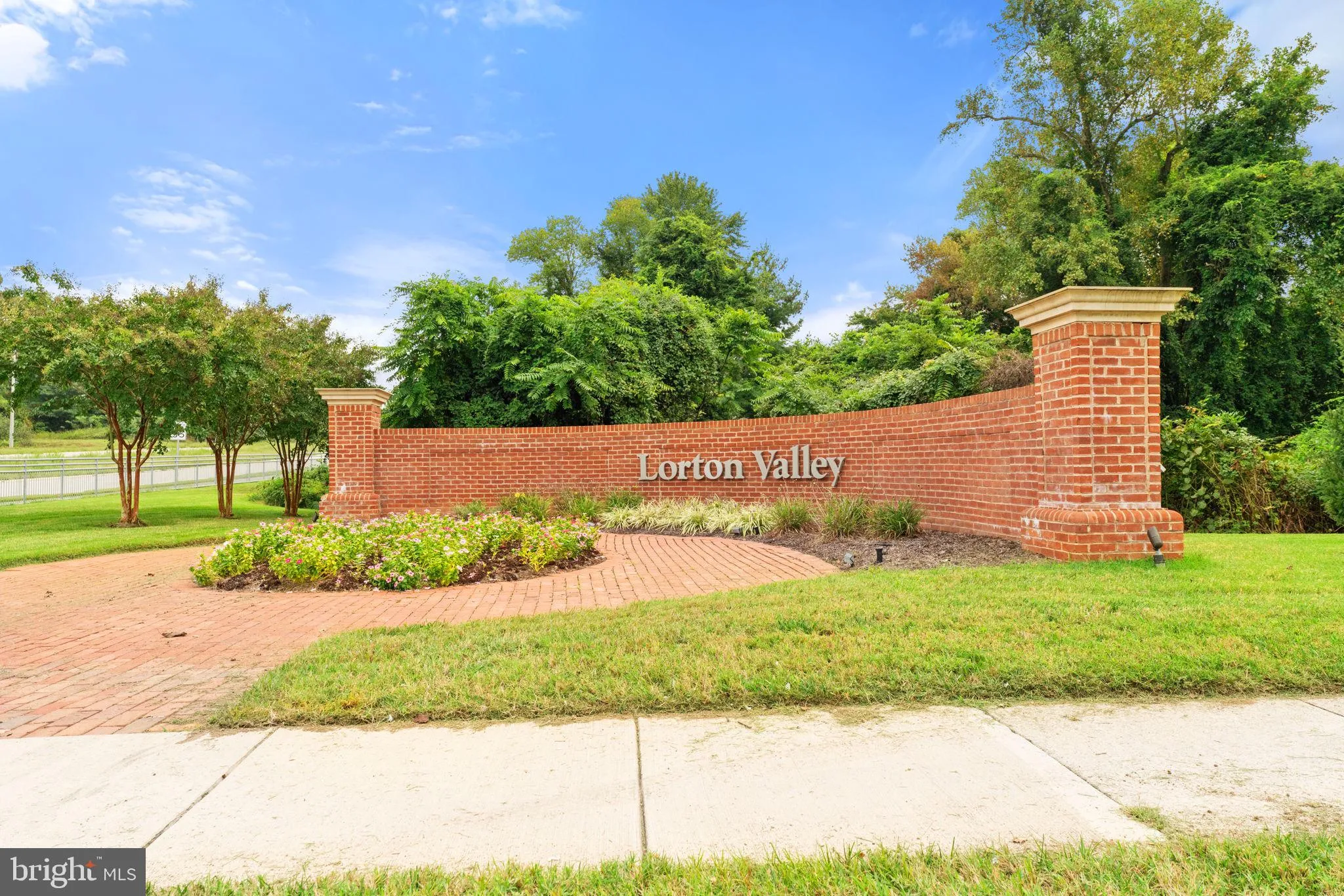 Lorton, Virginia 22079, United States, 4 Bedrooms Bedrooms, ,4 BathroomsBathrooms,Residential,Active,219209