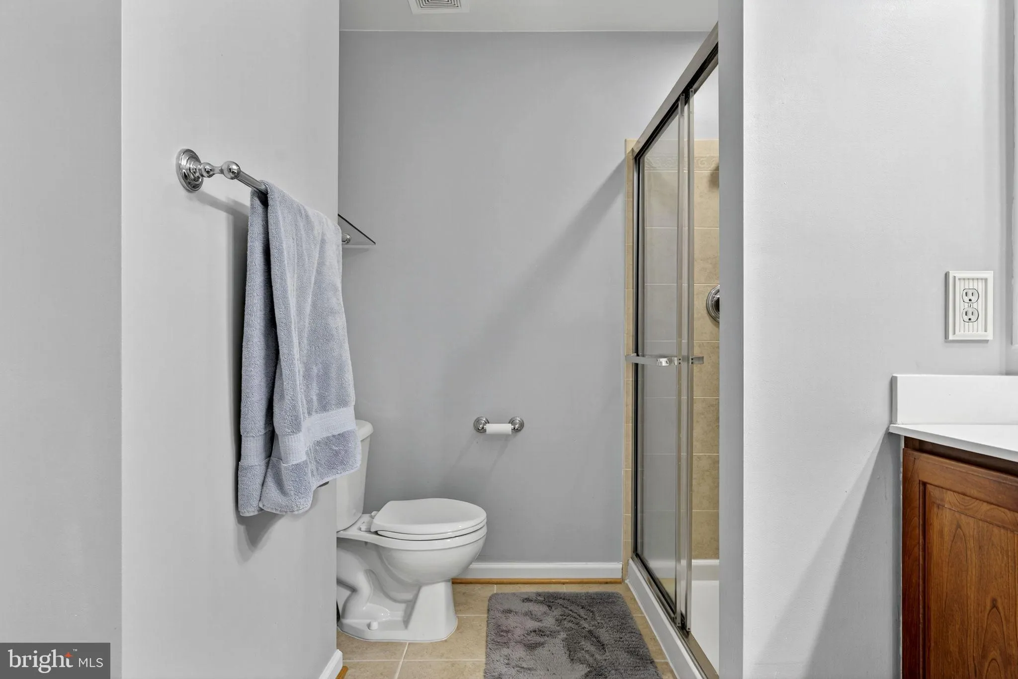 Lorton, Virginia 22079, United States, 4 Bedrooms Bedrooms, ,4 BathroomsBathrooms,Residential,Active,219209