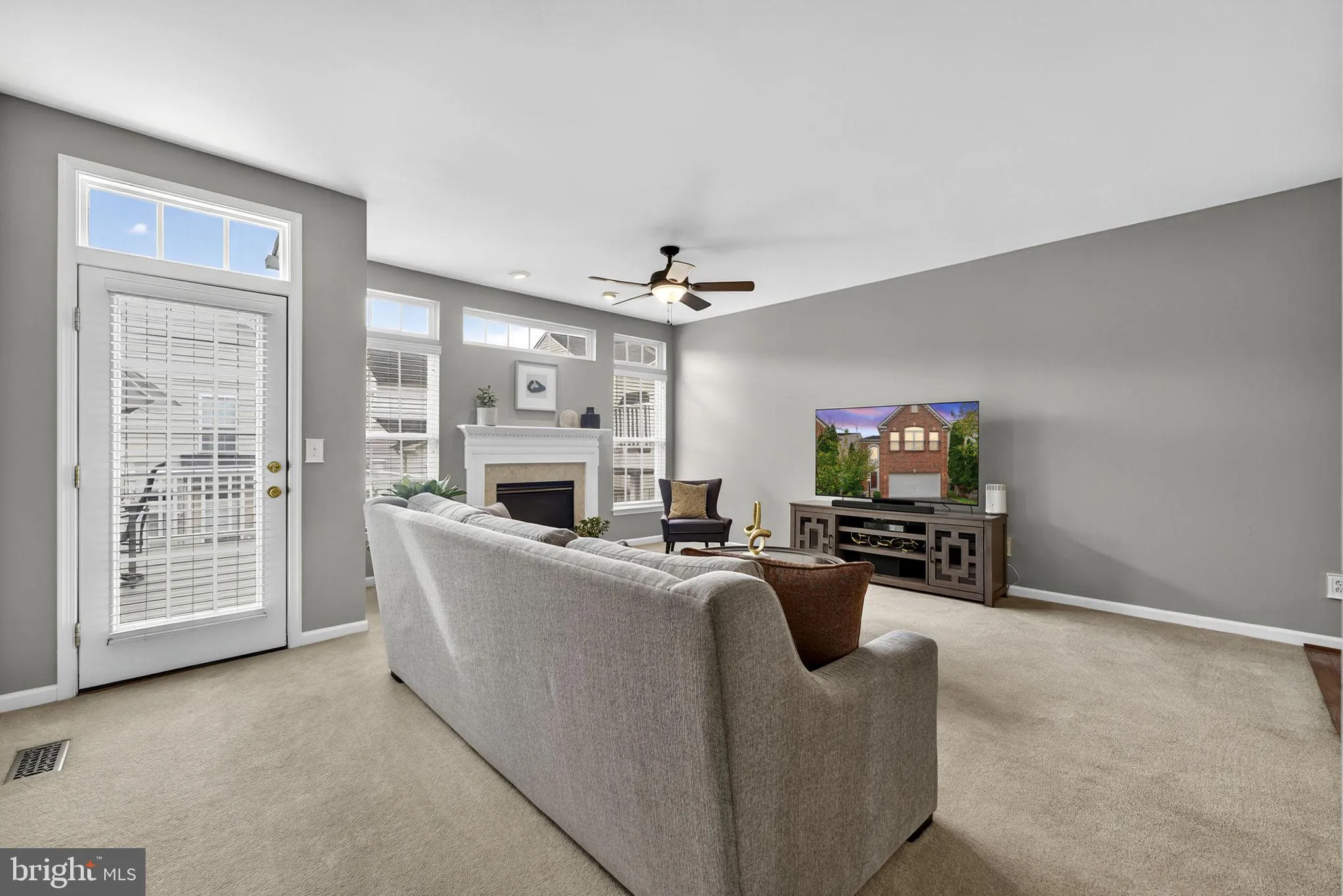 Lorton, Virginia 22079, United States, 4 Bedrooms Bedrooms, ,4 BathroomsBathrooms,Residential,Active,219209