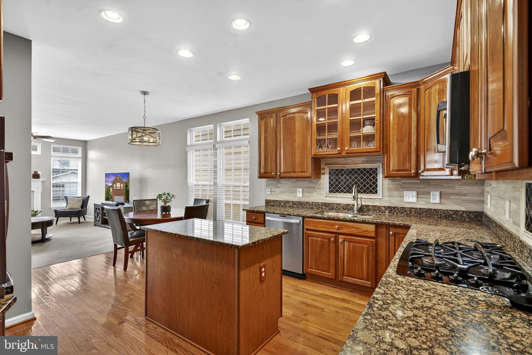 Lorton, Virginia 22079, United States, 4 Bedrooms Bedrooms, ,4 BathroomsBathrooms,Residential,Active,219209