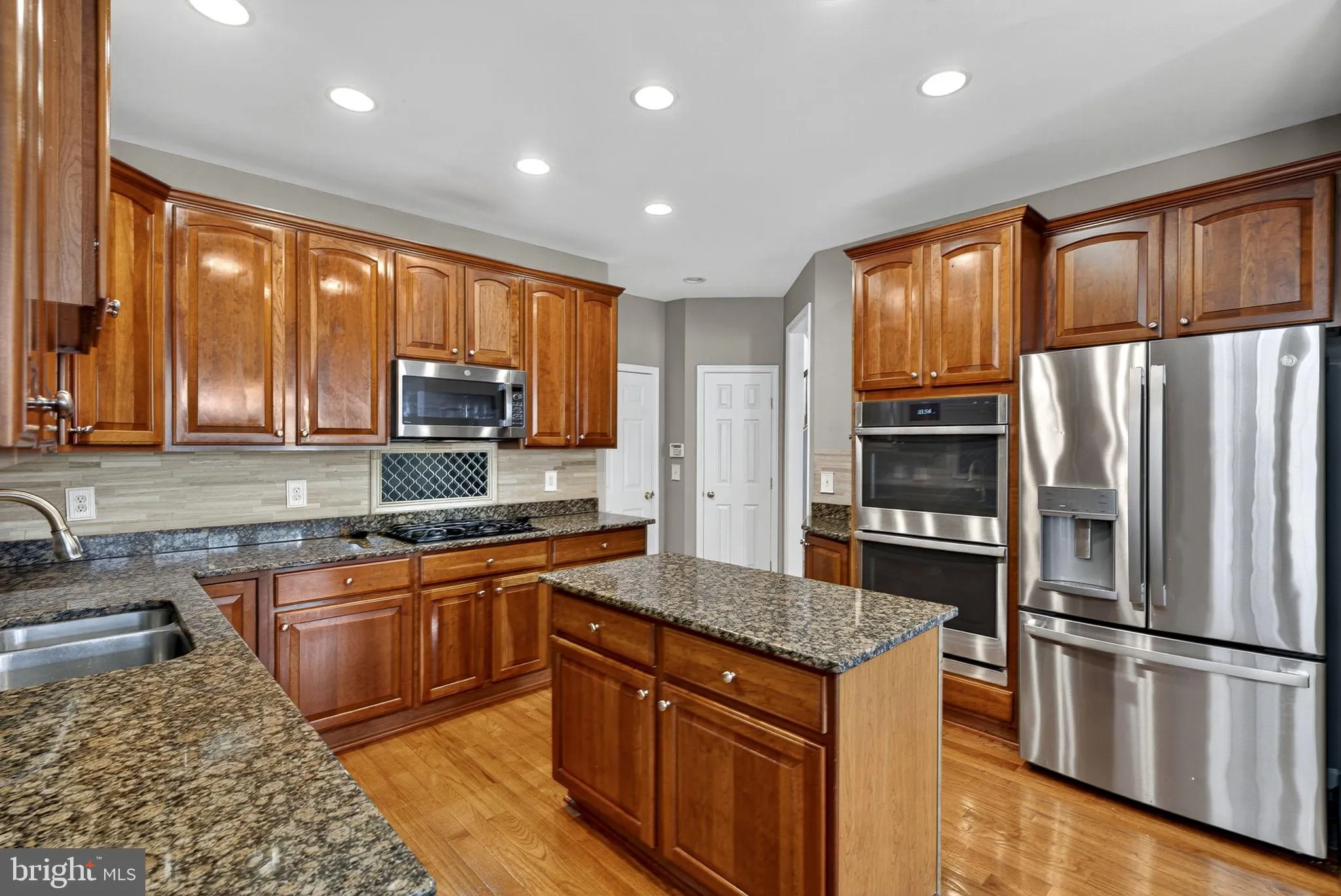 Lorton, Virginia 22079, United States, 4 Bedrooms Bedrooms, ,4 BathroomsBathrooms,Residential,Active,219209