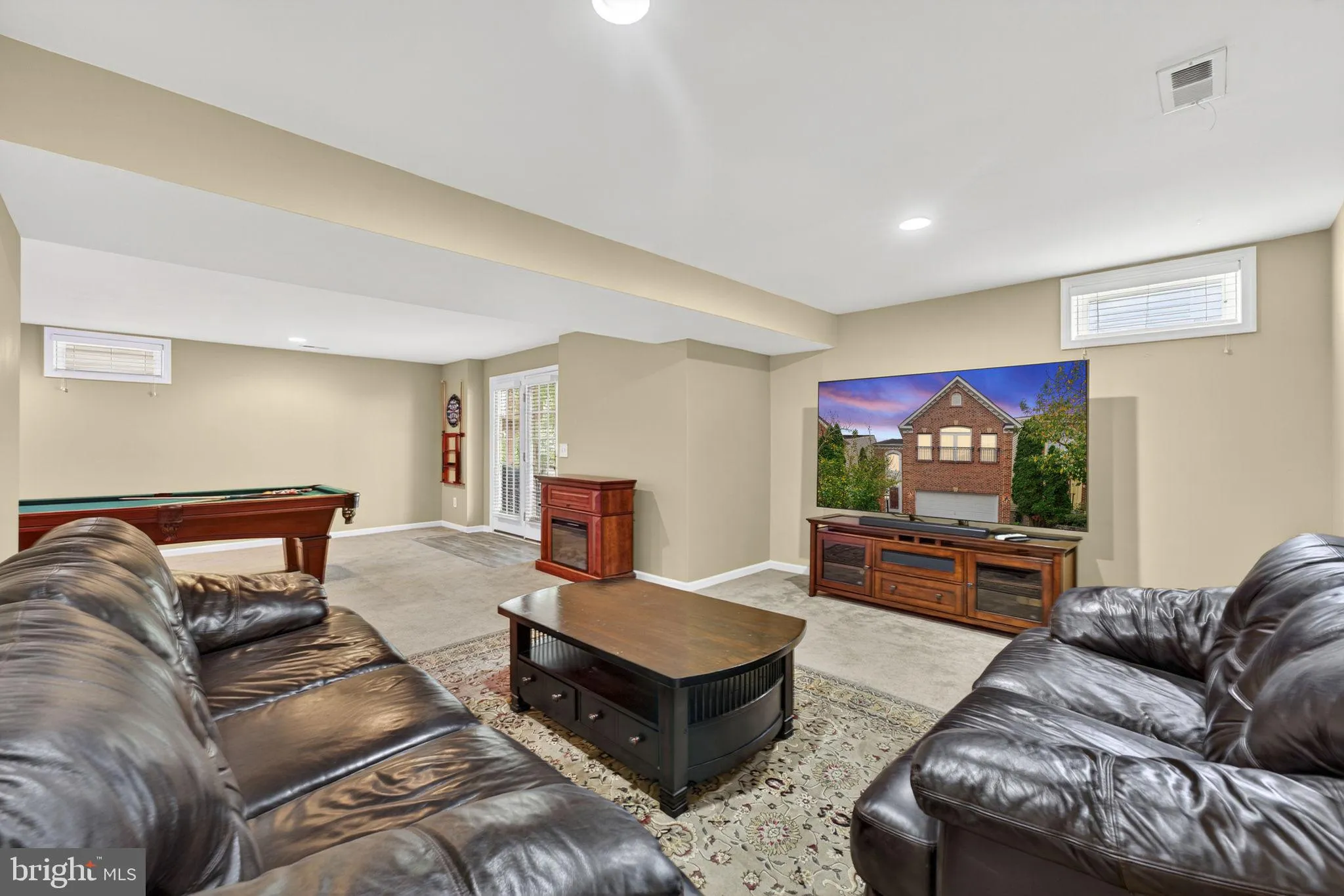 Lorton, Virginia 22079, United States, 4 Bedrooms Bedrooms, ,4 BathroomsBathrooms,Residential,Active,219209