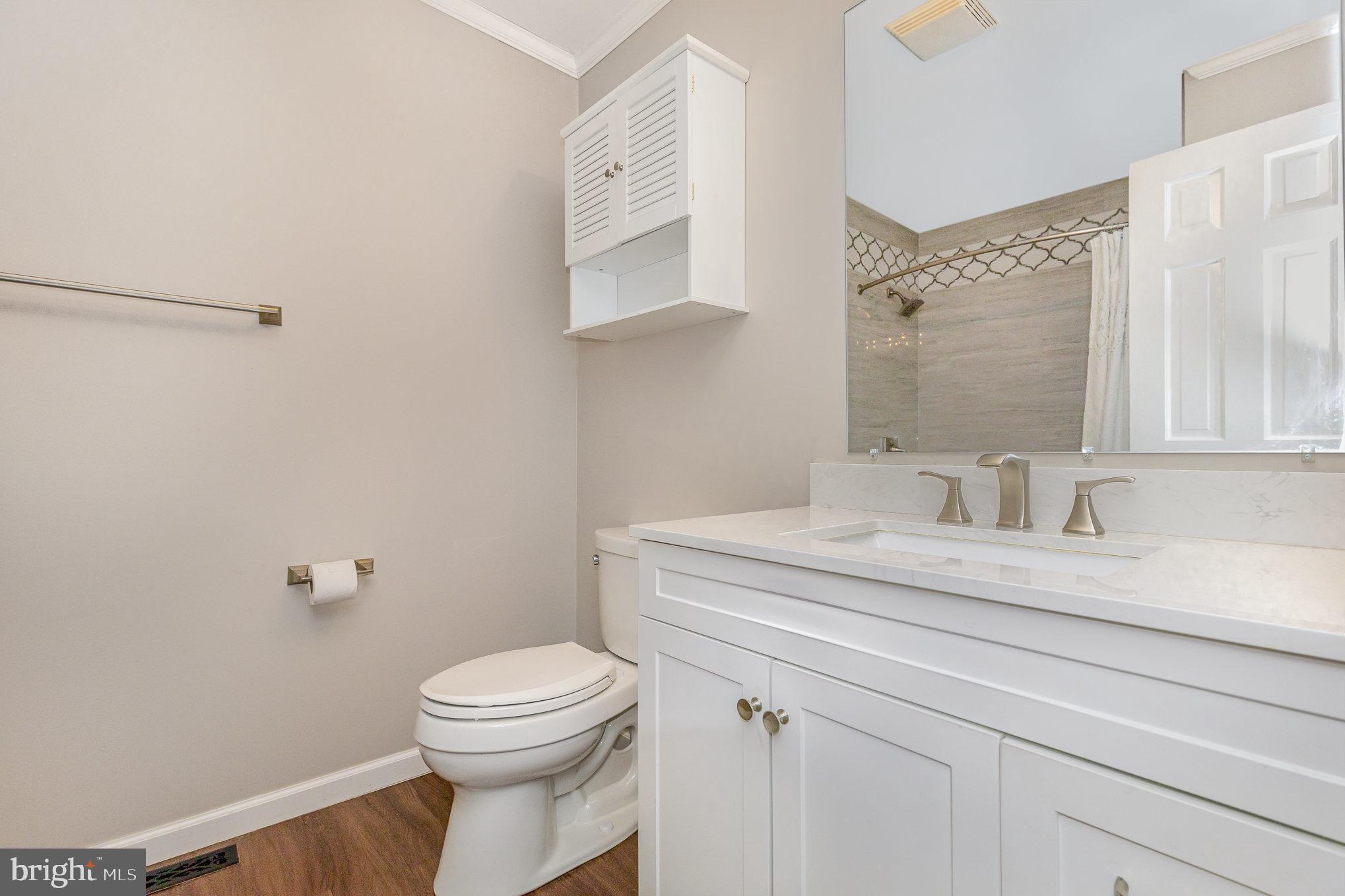 SHERATON HILLS EAST - Residential