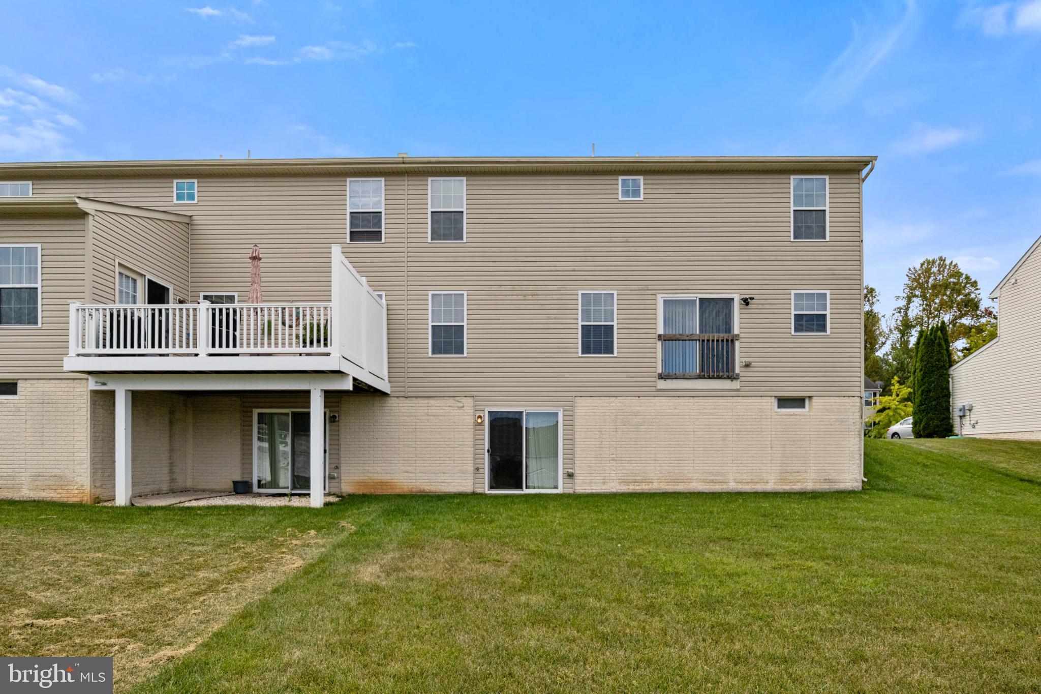 LOGANS RESERVE - Residential