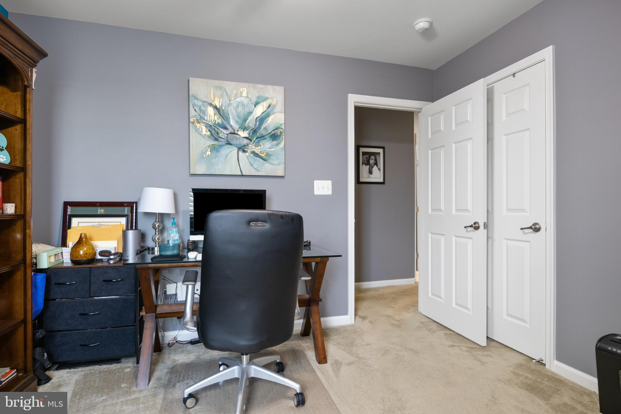 LOGANS RESERVE - Residential