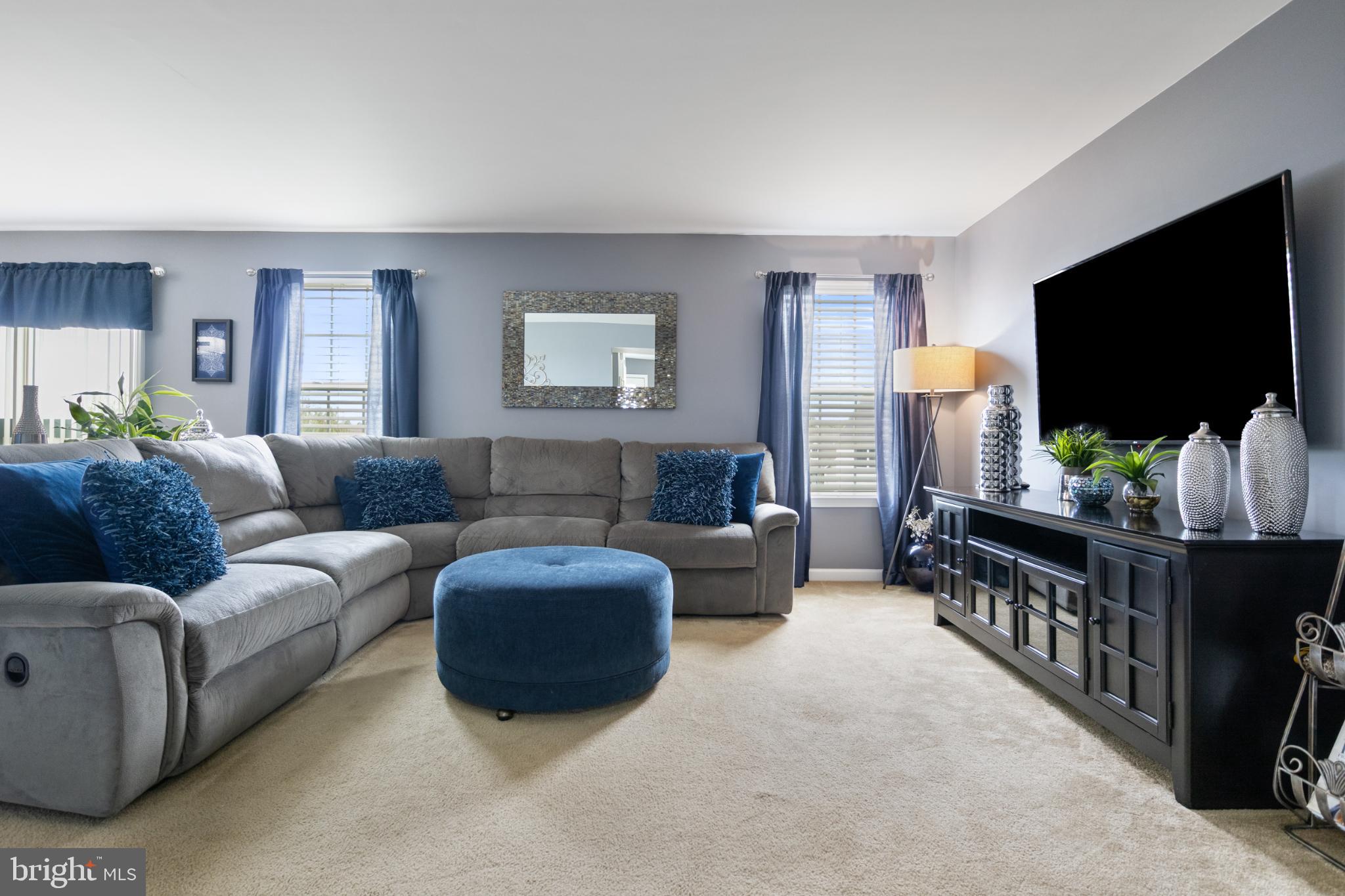 LOGANS RESERVE - Residential