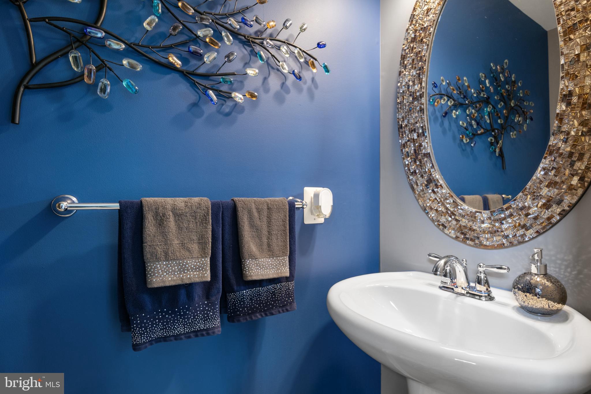 LOGANS RESERVE - Residential