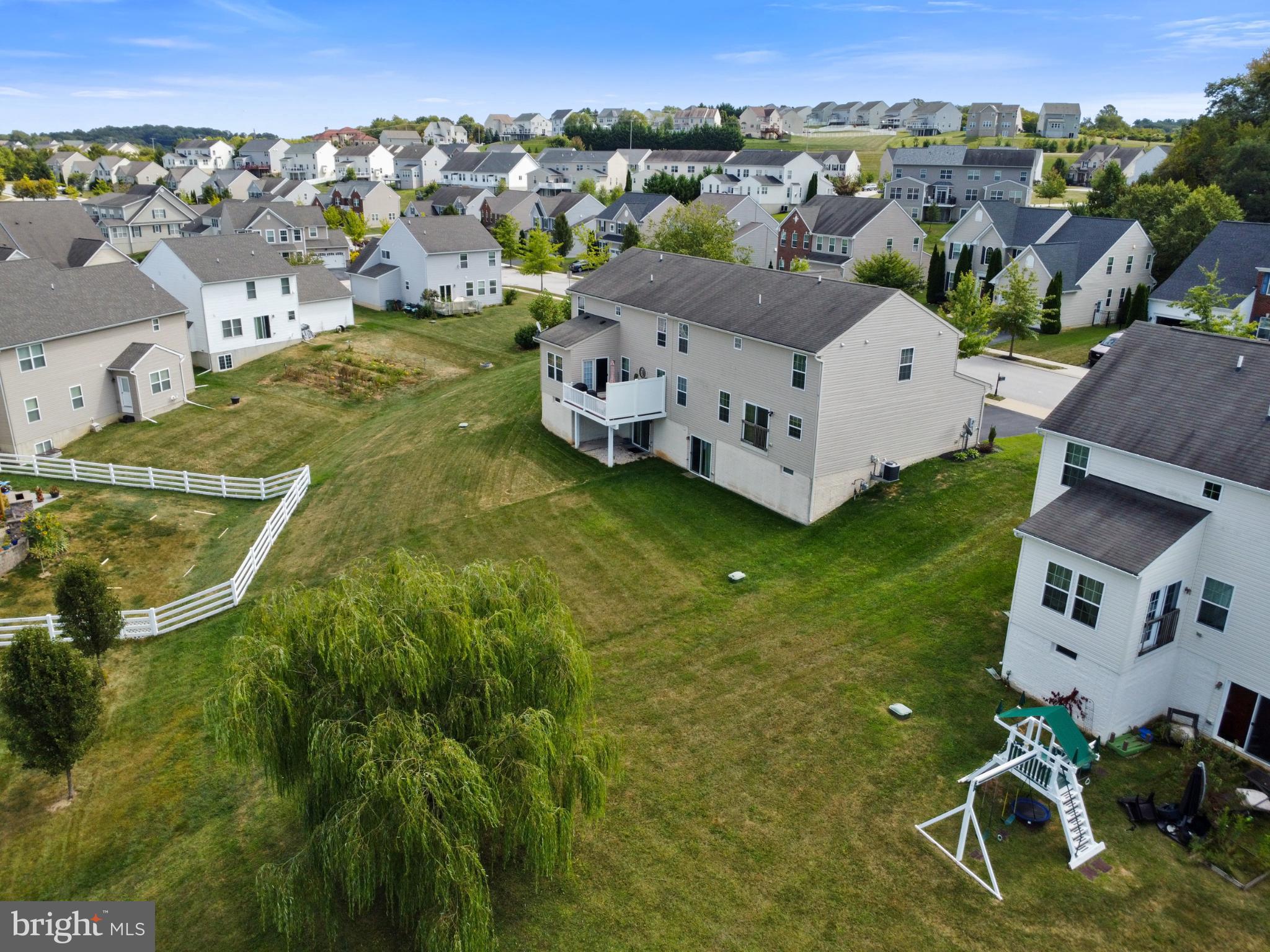 LOGANS RESERVE - Residential