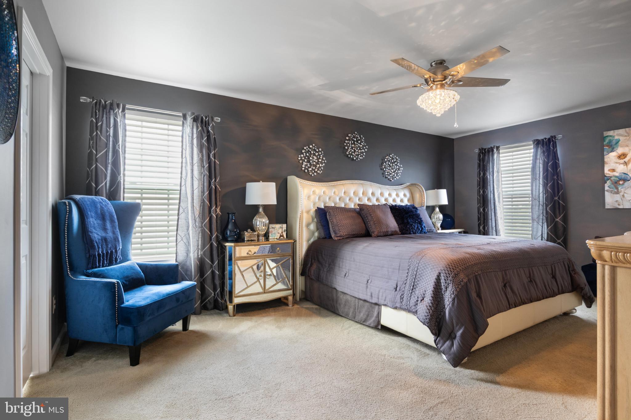 LOGANS RESERVE - Residential