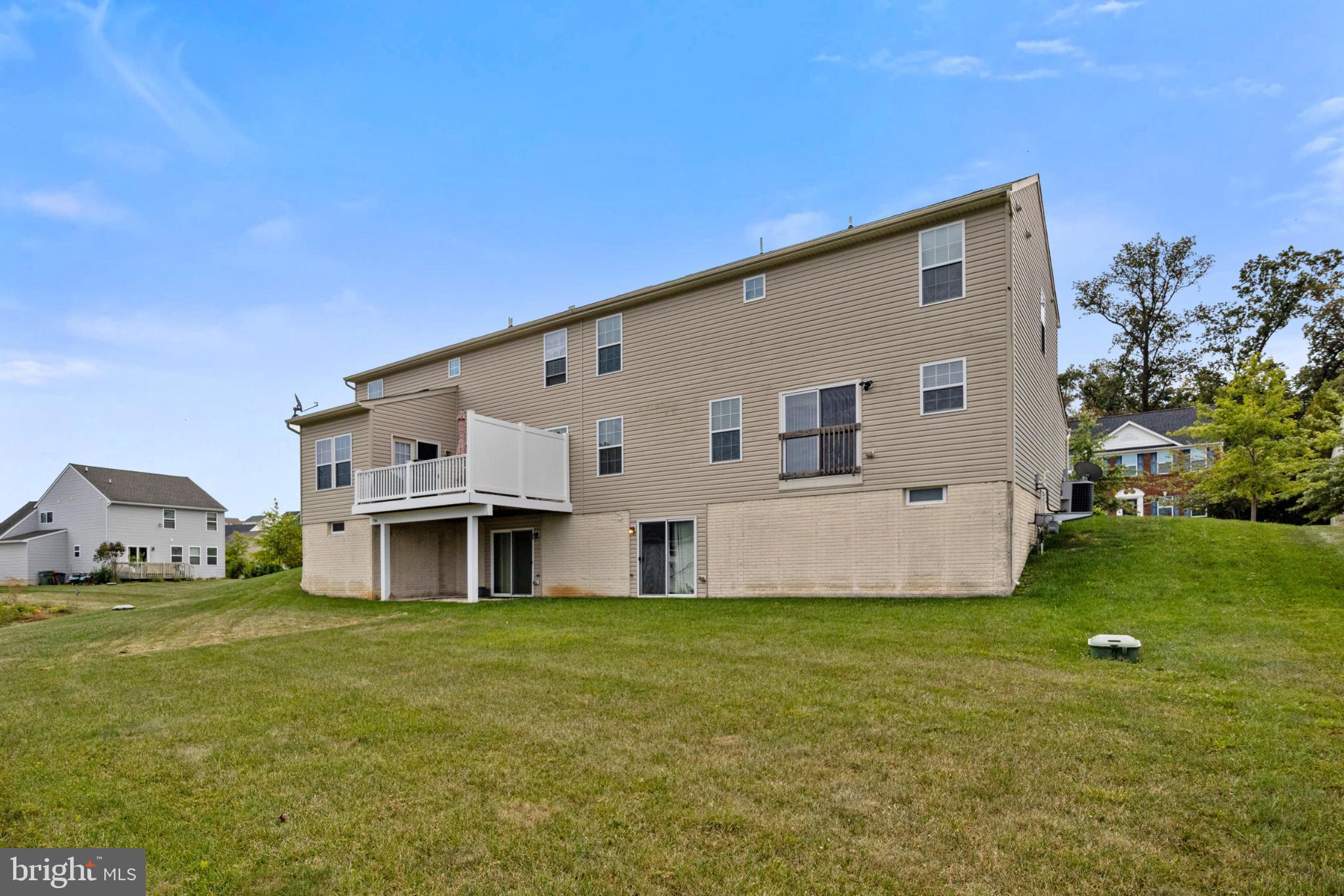 LOGANS RESERVE - Residential