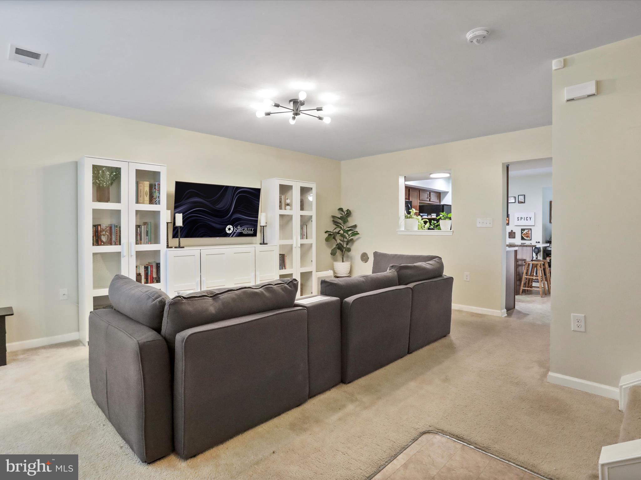 MANOR PARK - Residential