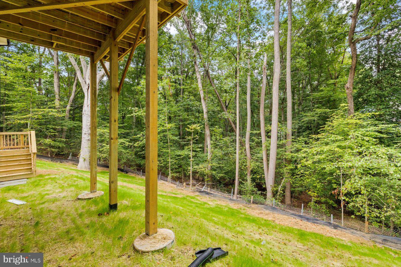 PRESIDENTIAL LAKES - Residential