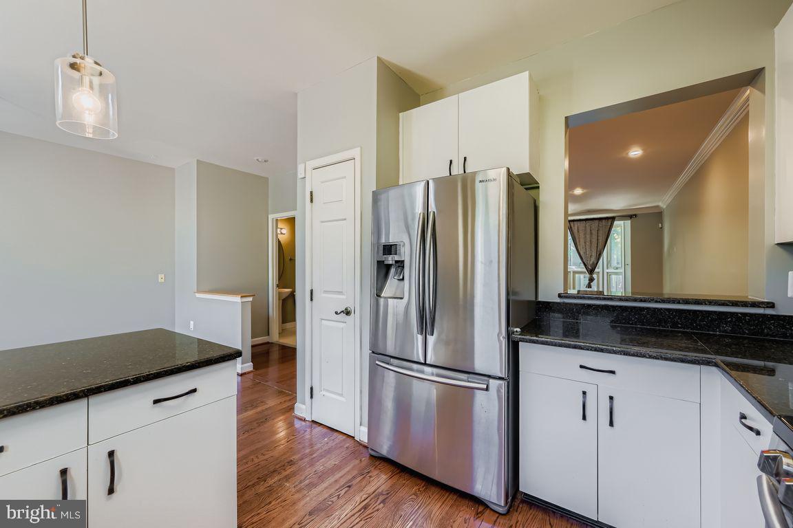 SUMMIT CHASE - Residential Lease