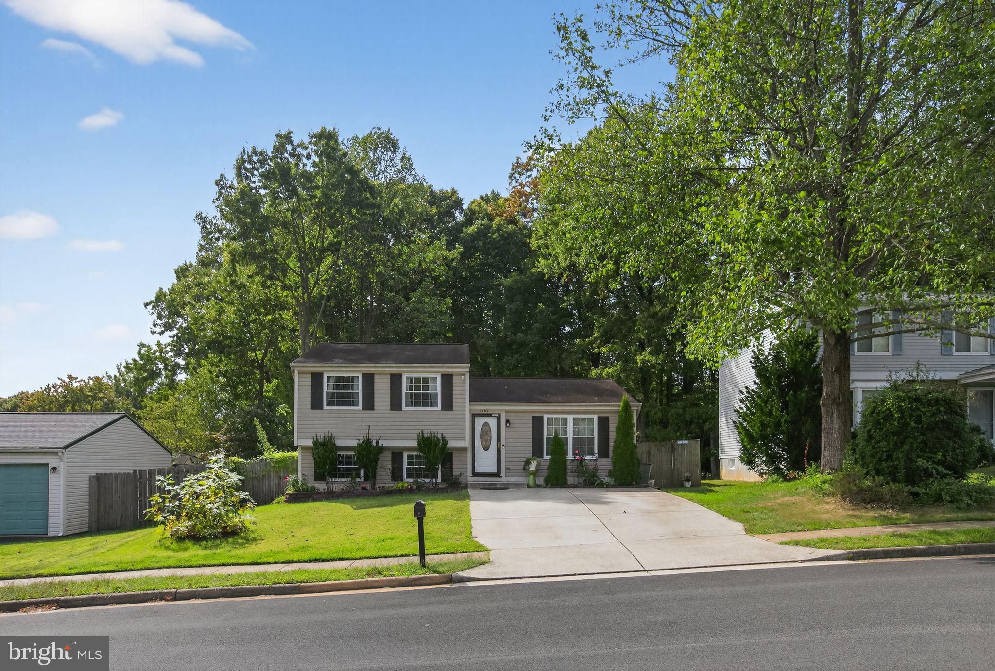 8460 RIPPLED CREEK COURT