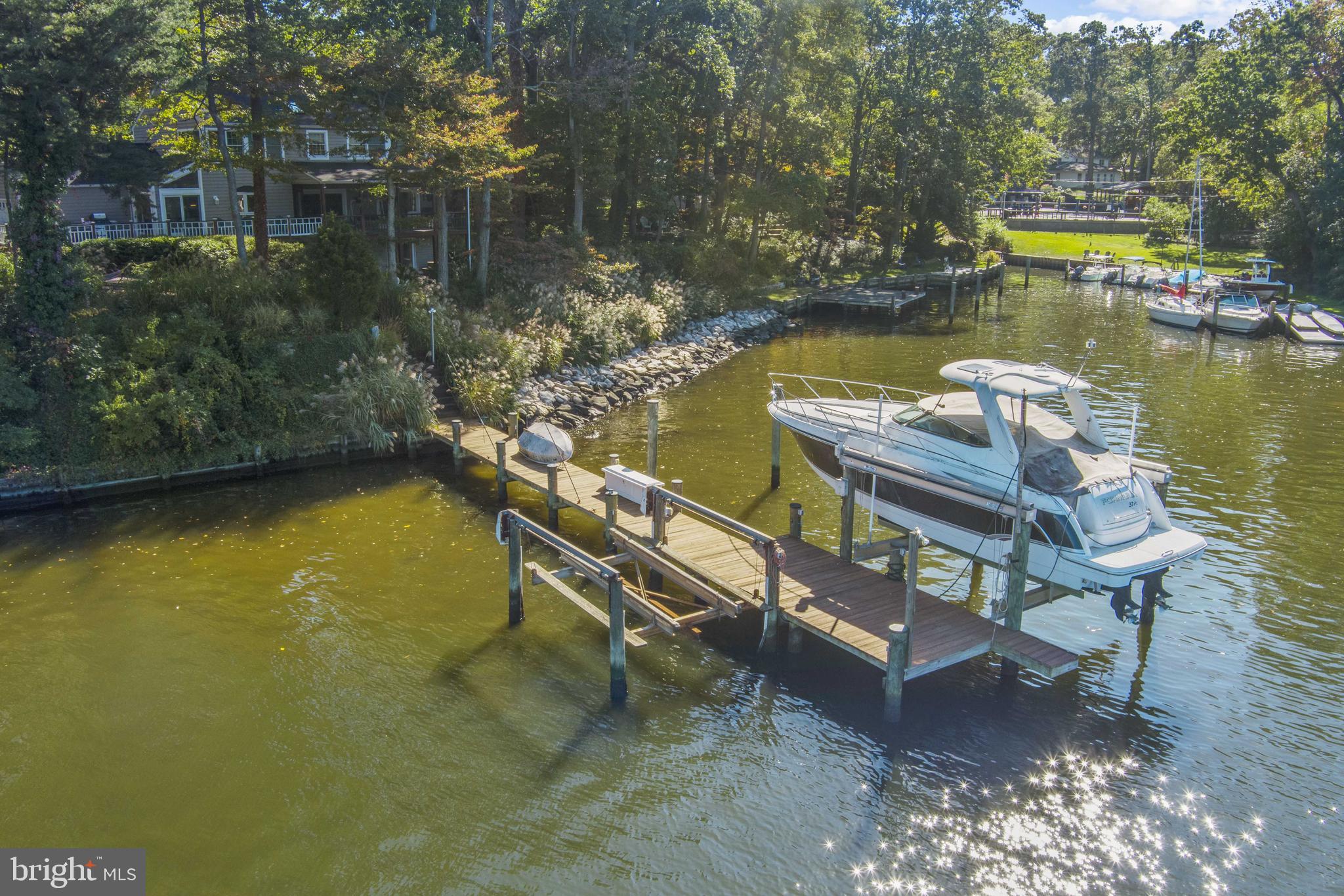 FAIR OAKS ON THE MAGOTHY - Residential