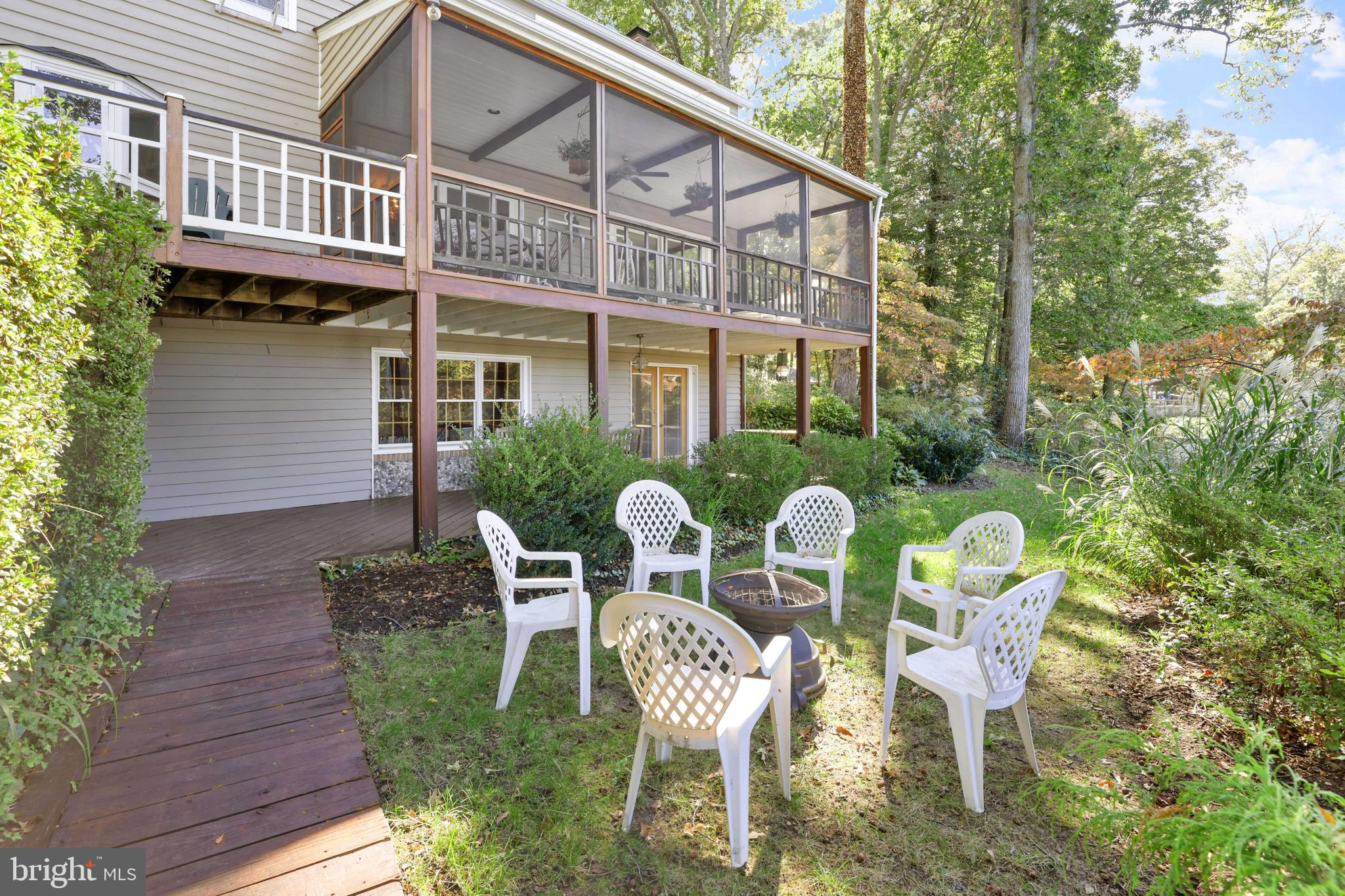 FAIR OAKS ON THE MAGOTHY - Residential