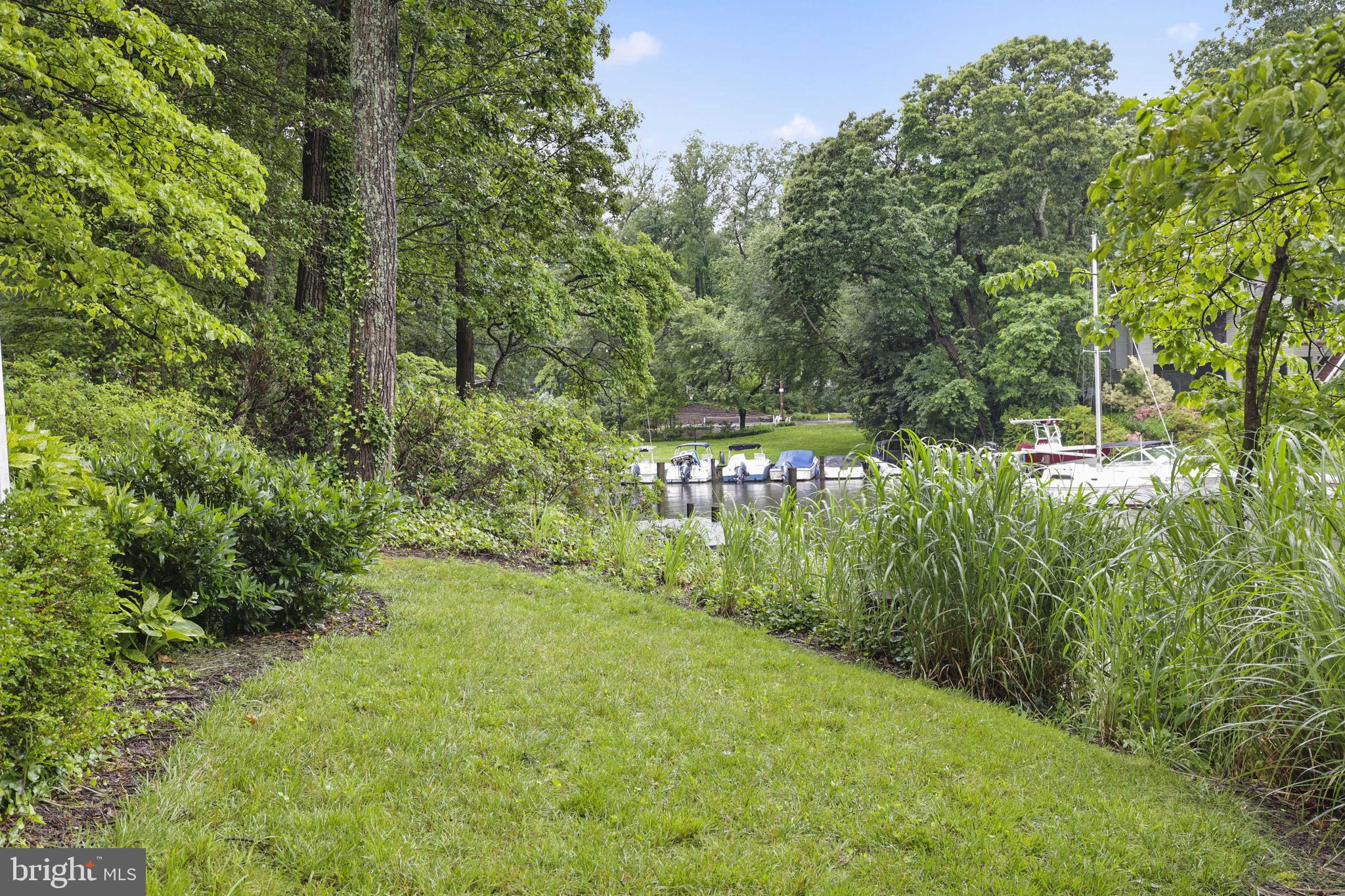 FAIR OAKS ON THE MAGOTHY - Residential