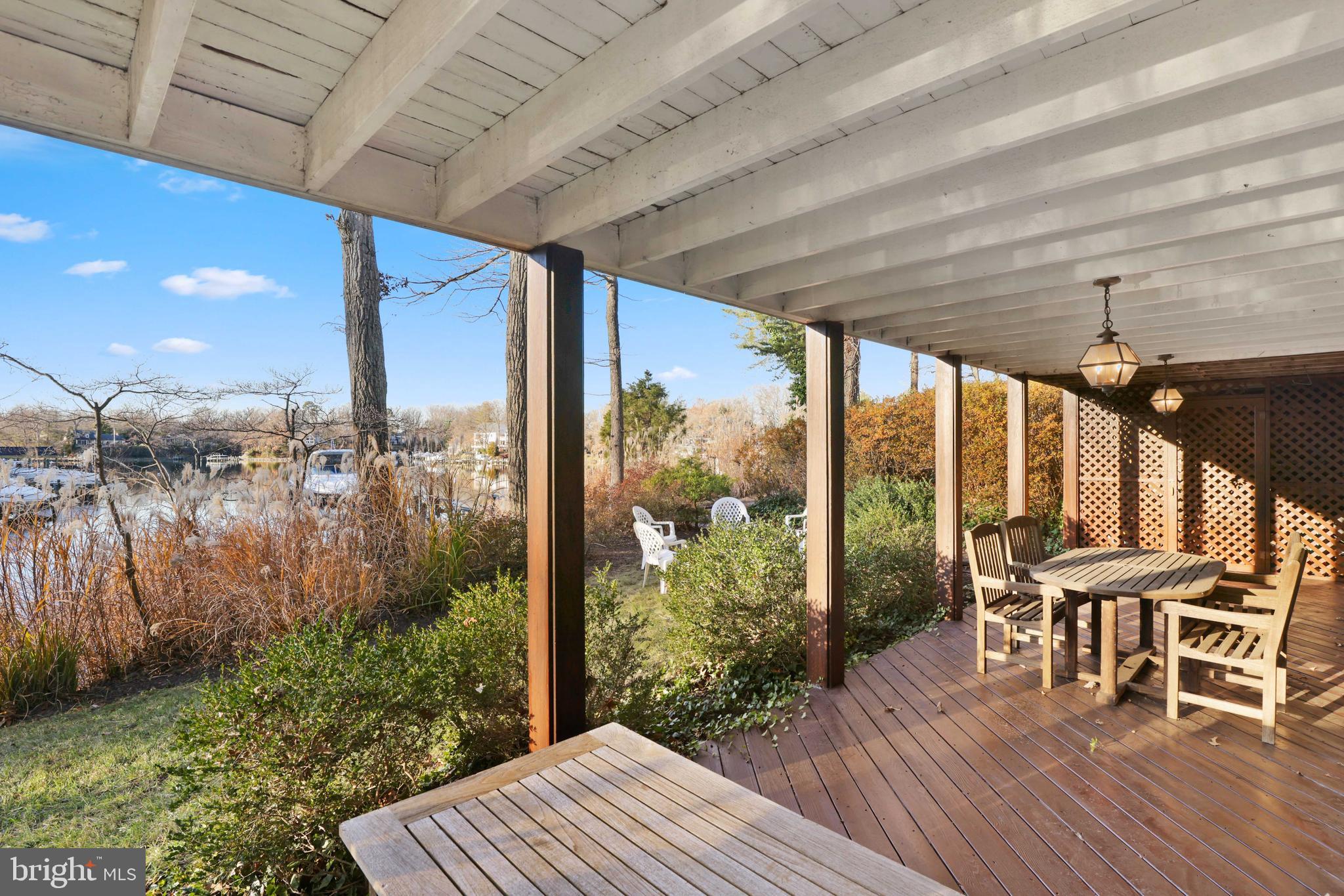 FAIR OAKS ON THE MAGOTHY - Residential