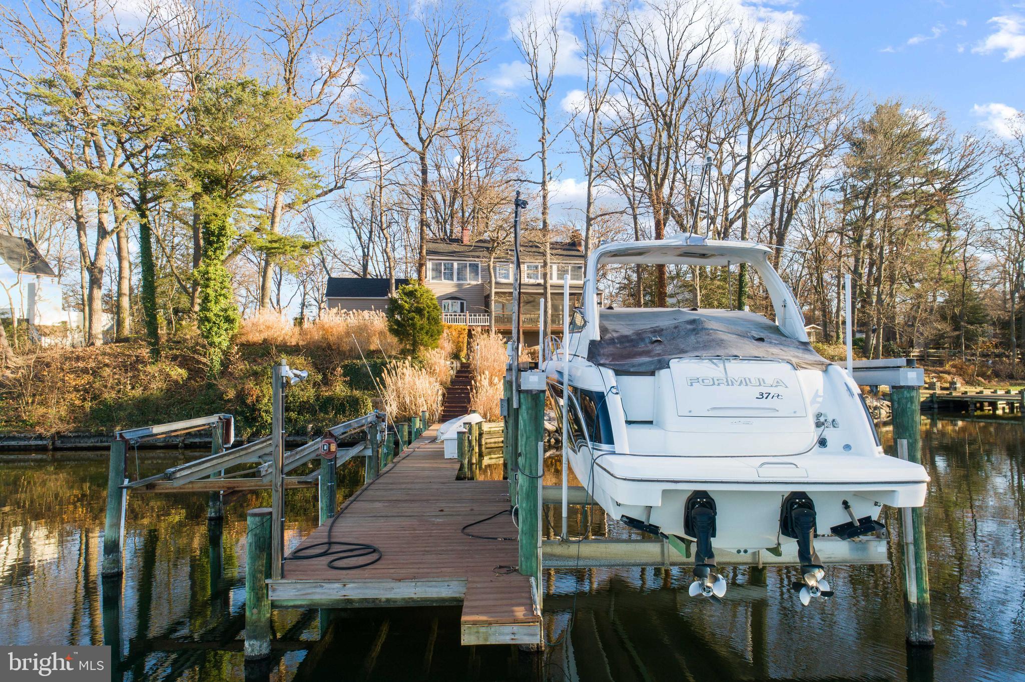 FAIR OAKS ON THE MAGOTHY - Residential