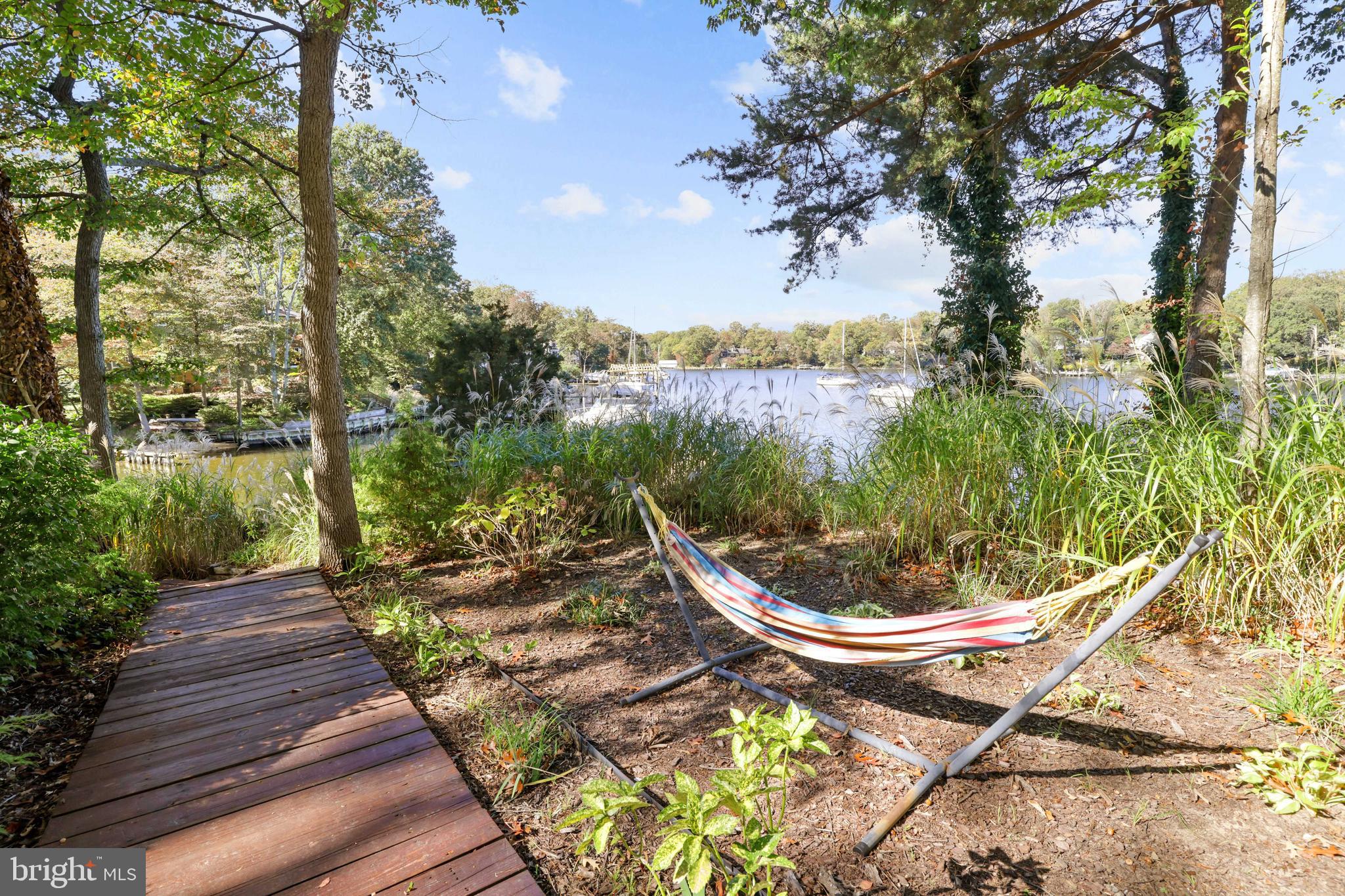 FAIR OAKS ON THE MAGOTHY - Residential