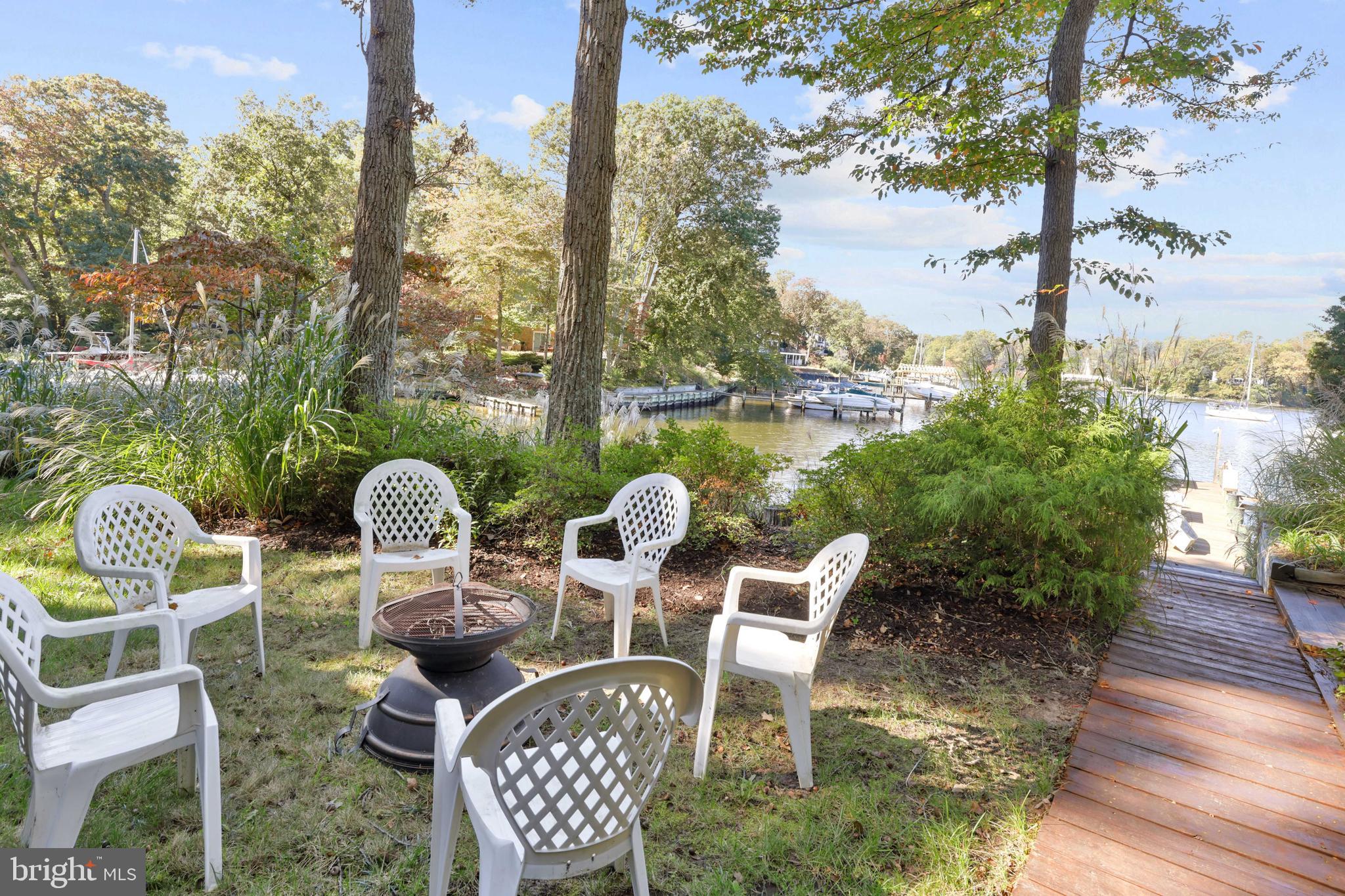 FAIR OAKS ON THE MAGOTHY - Residential