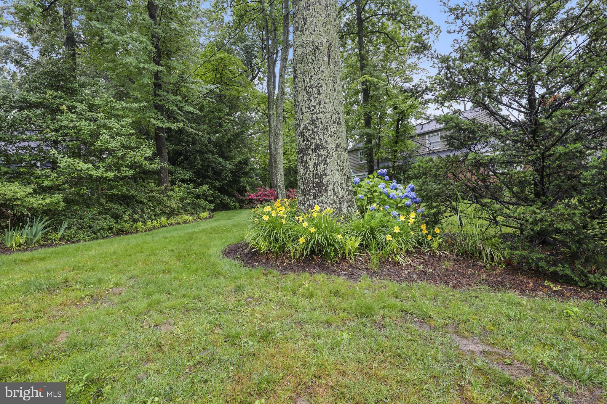 FAIR OAKS ON THE MAGOTHY - Residential