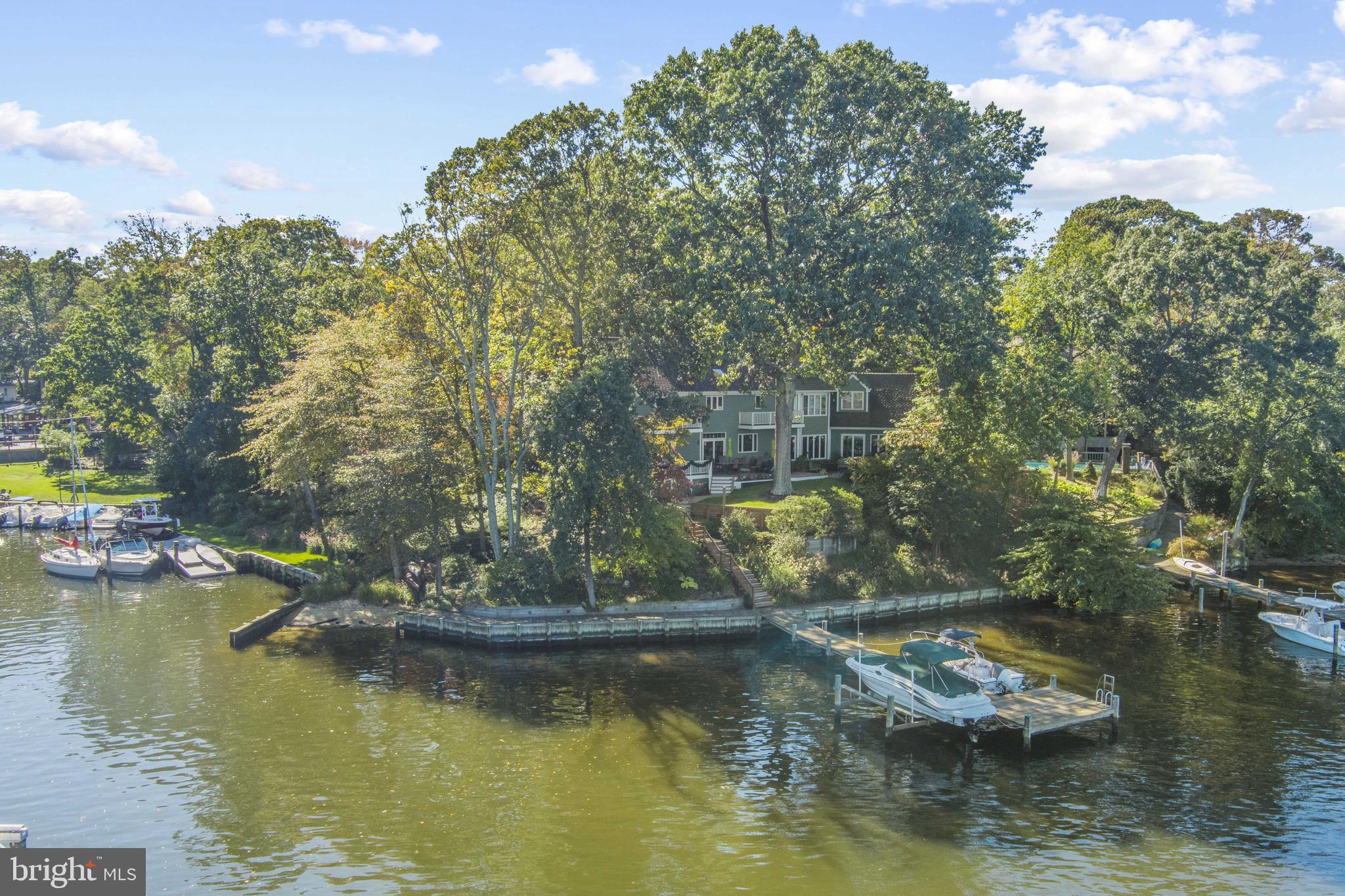 FAIR OAKS ON THE MAGOTHY - Residential