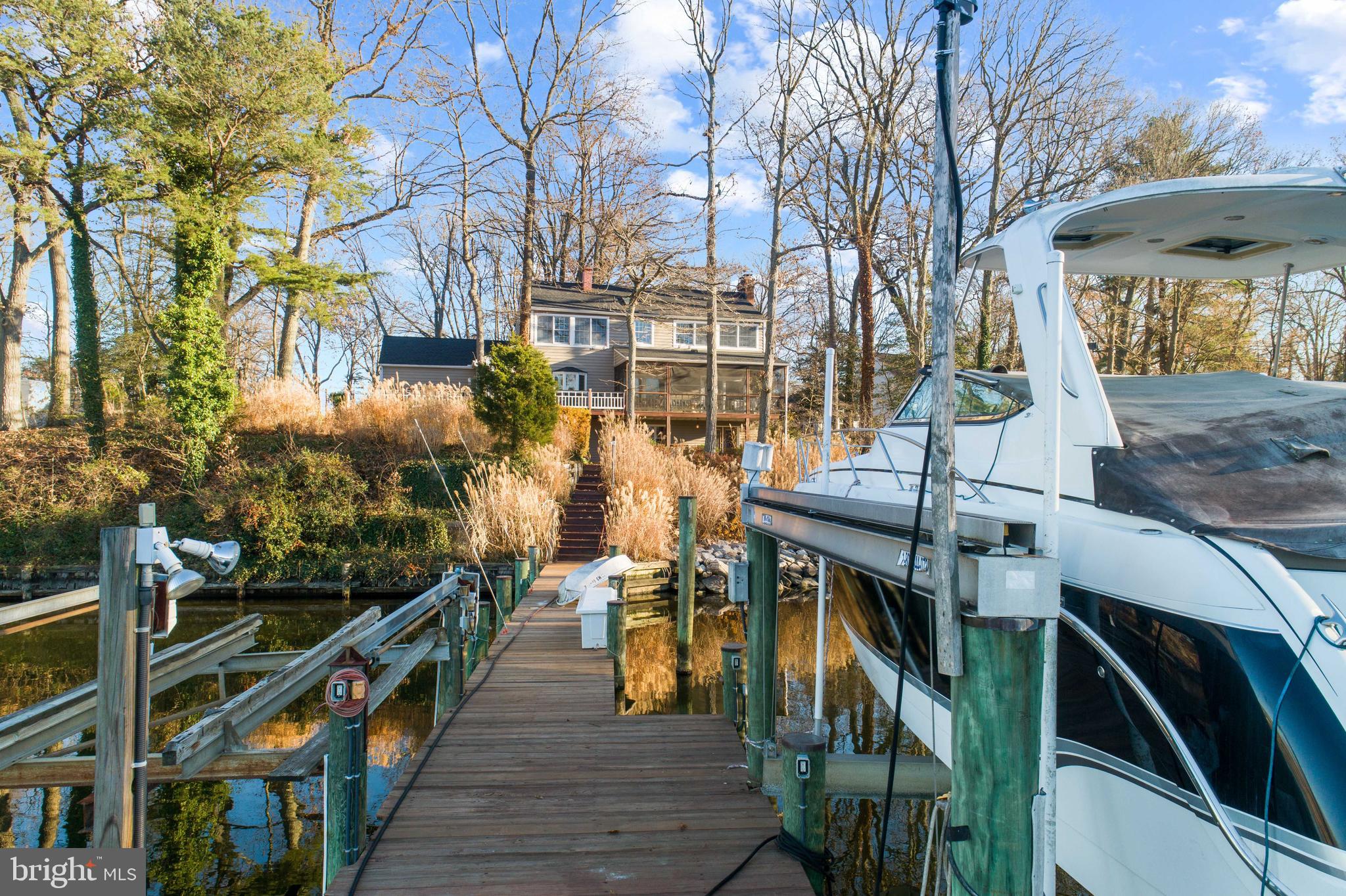 FAIR OAKS ON THE MAGOTHY - Residential