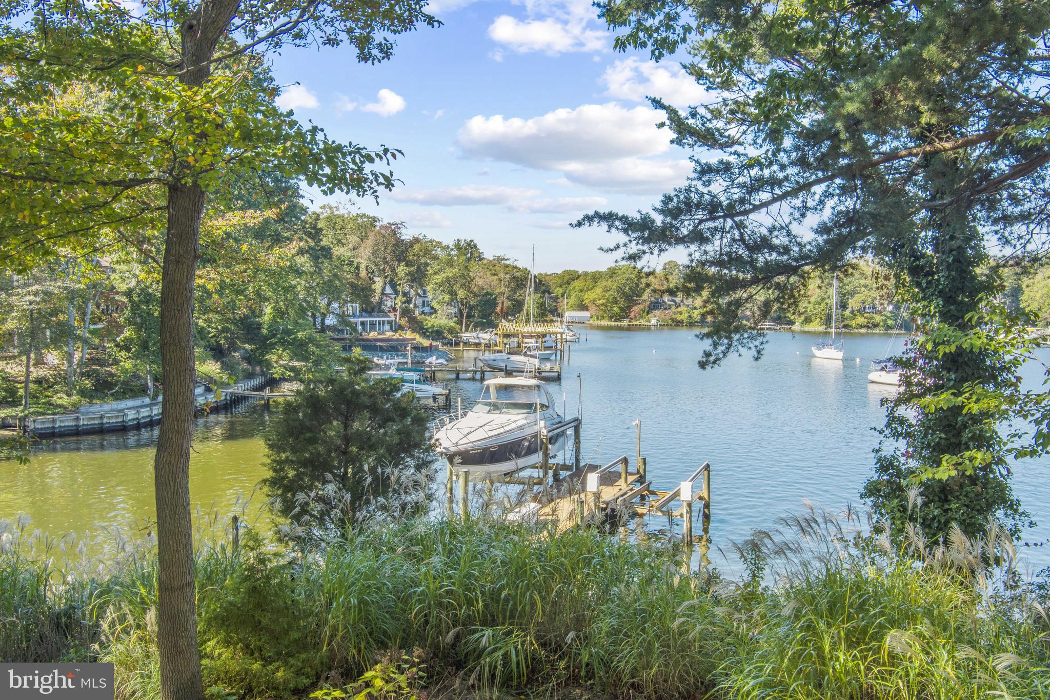 FAIR OAKS ON THE MAGOTHY - Residential