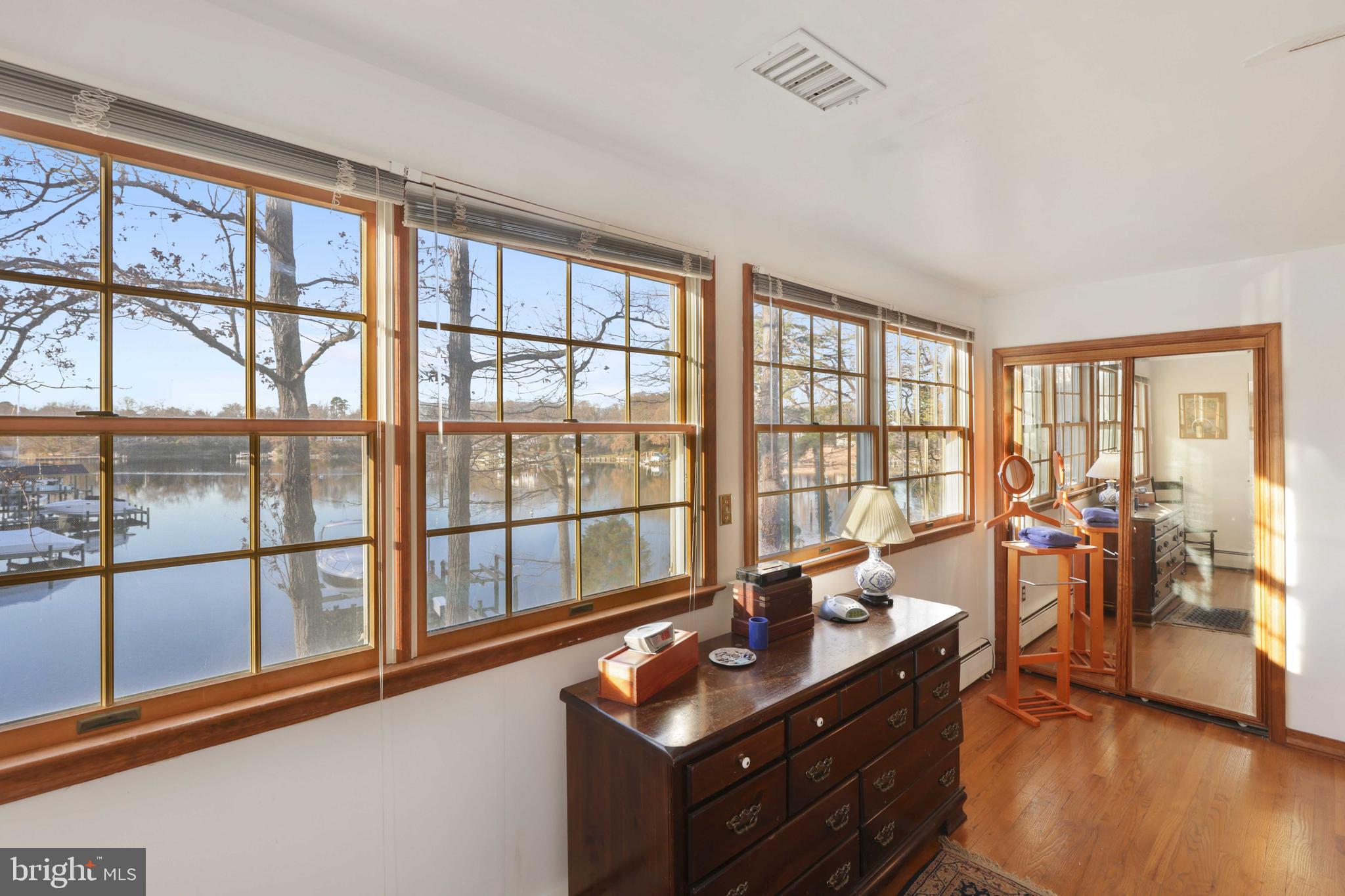 FAIR OAKS ON THE MAGOTHY - Residential