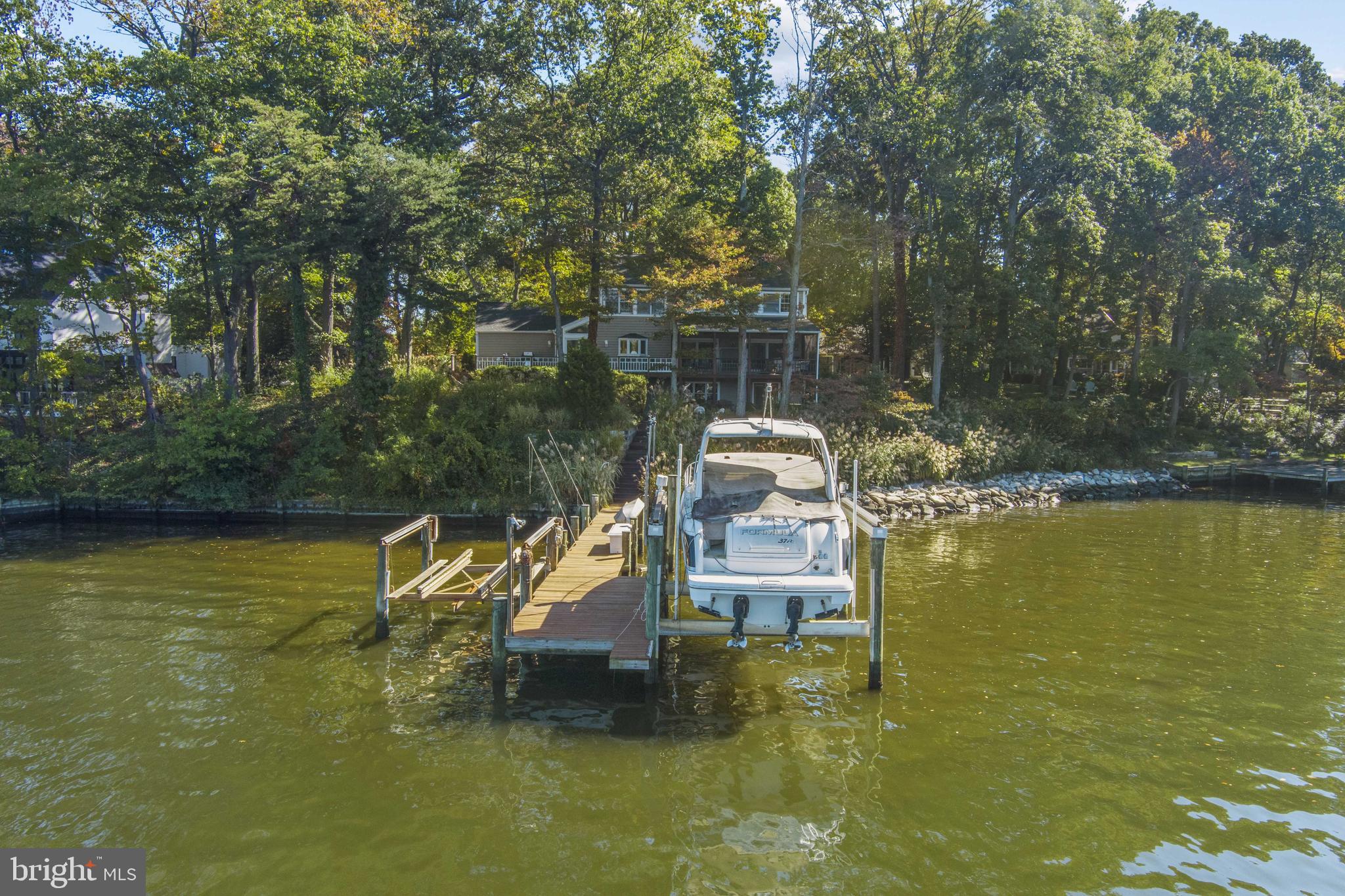 FAIR OAKS ON THE MAGOTHY - Residential