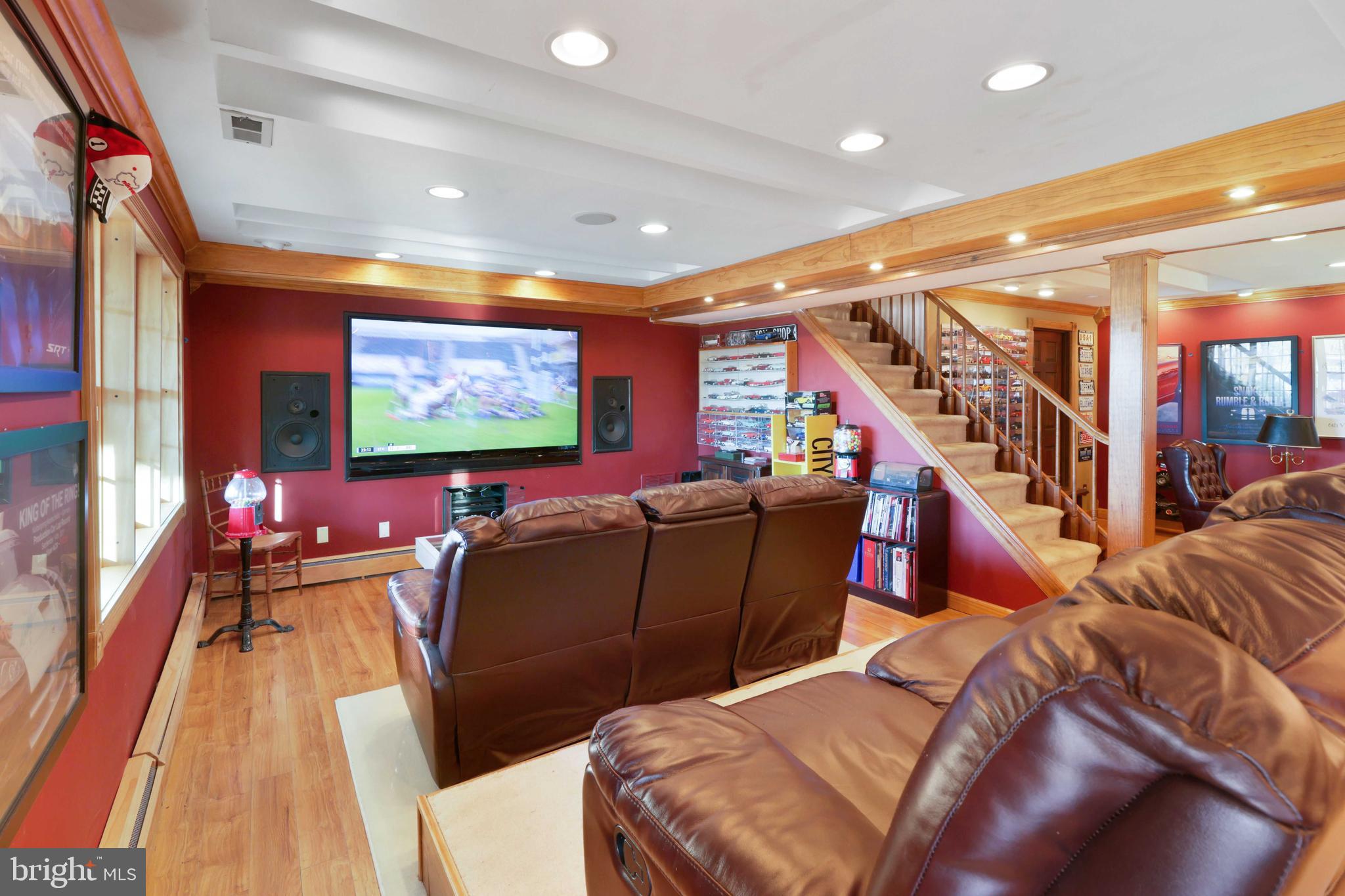 FAIR OAKS ON THE MAGOTHY - Residential