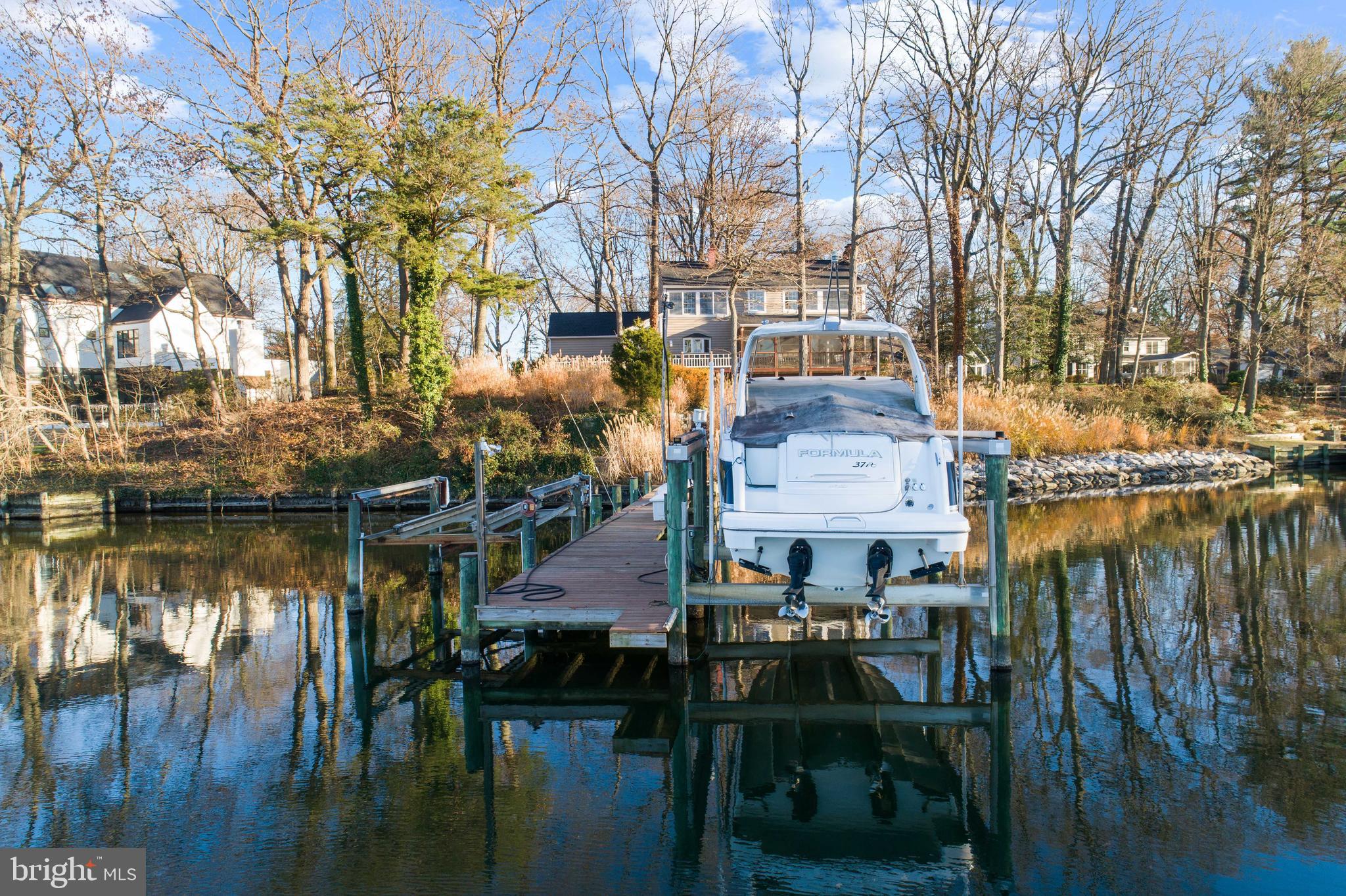 FAIR OAKS ON THE MAGOTHY - Residential