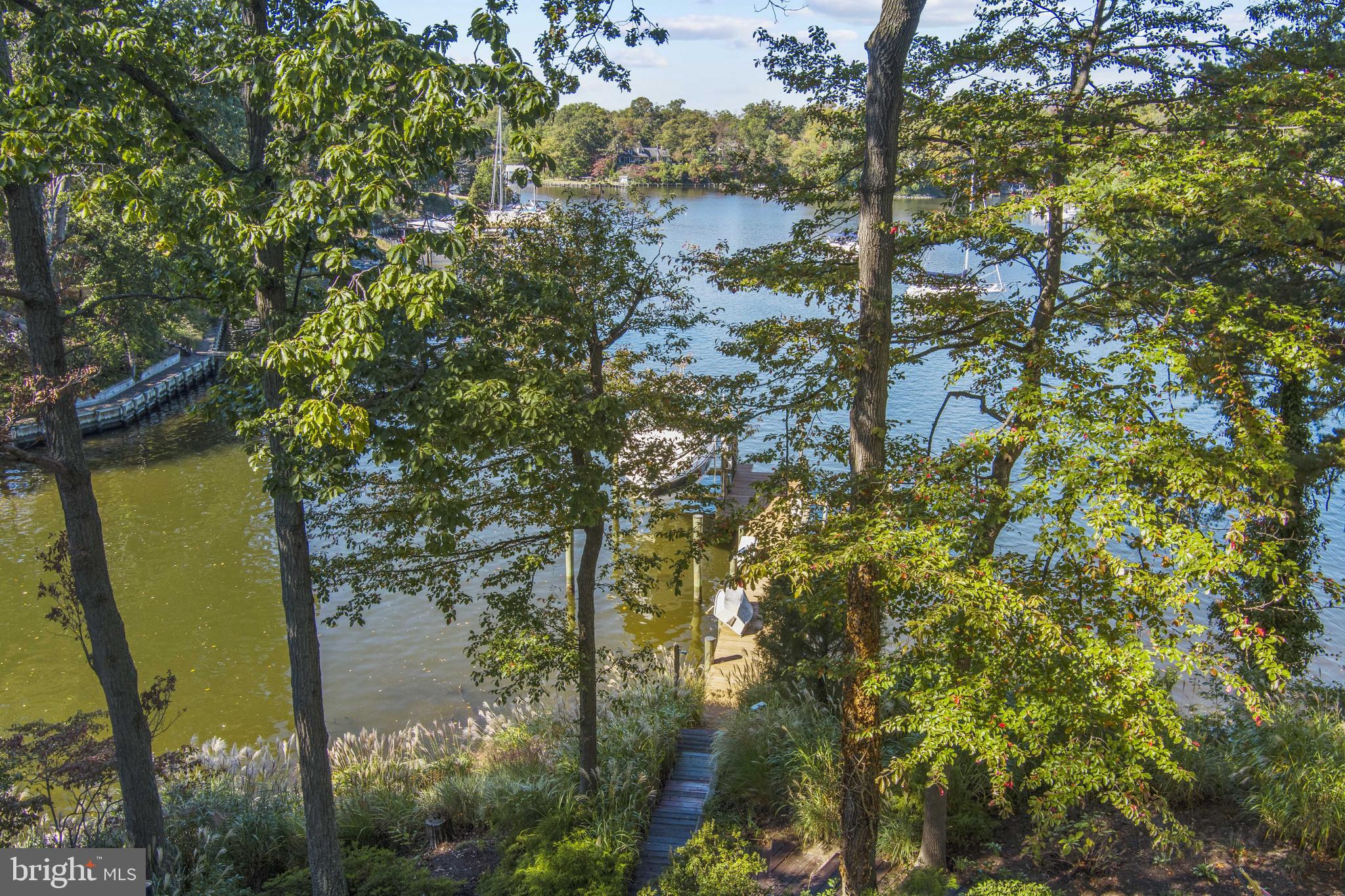 FAIR OAKS ON THE MAGOTHY - Residential