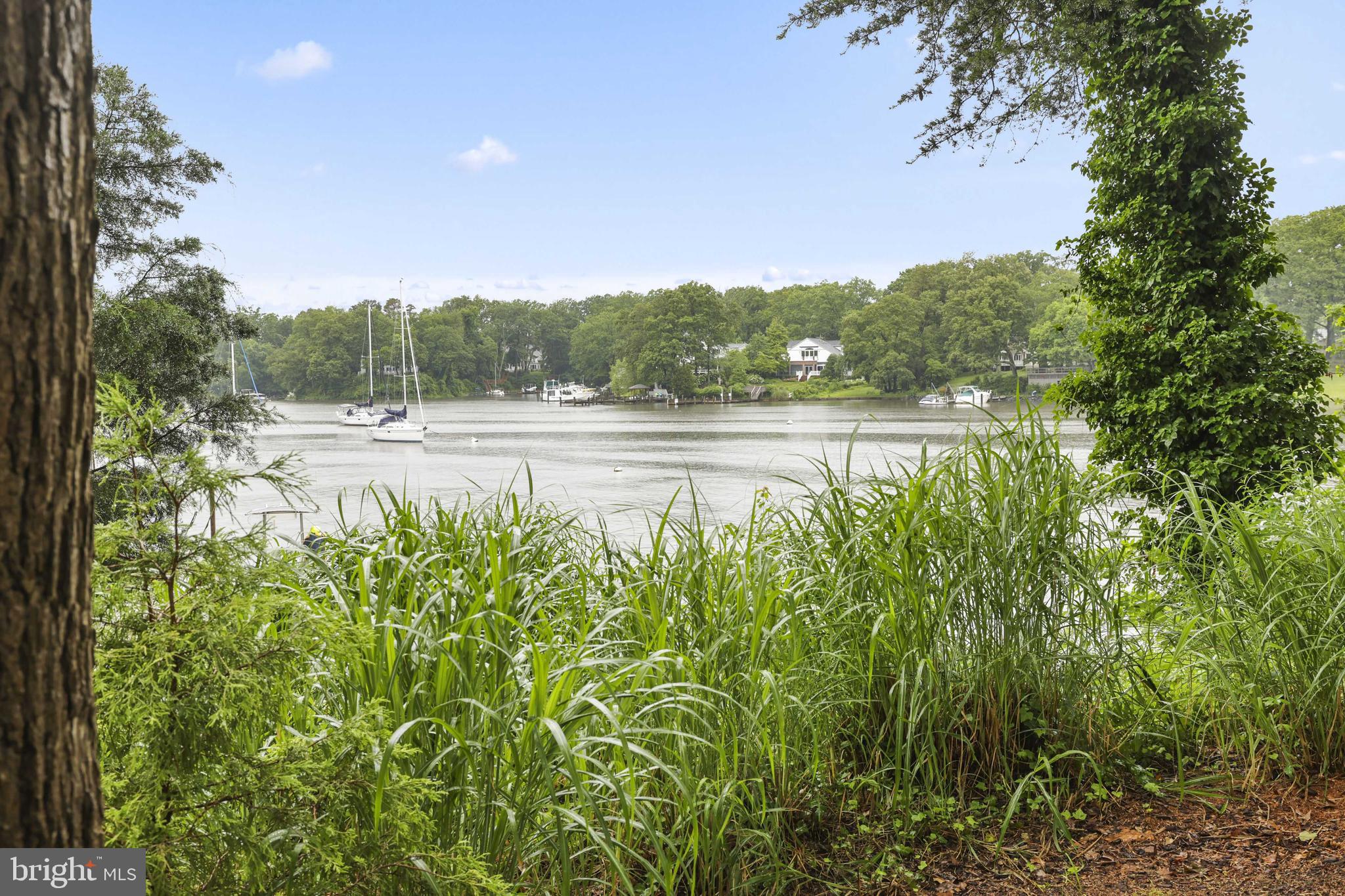 FAIR OAKS ON THE MAGOTHY - Residential