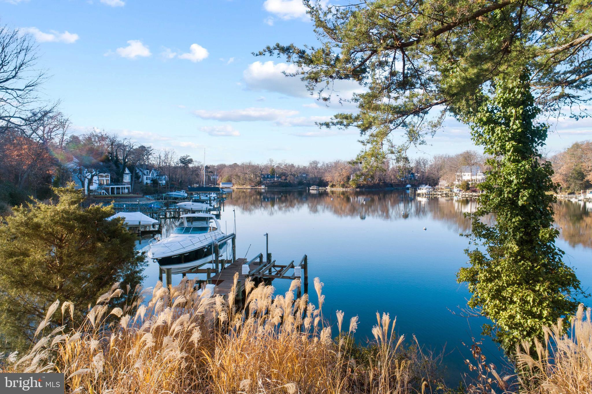 FAIR OAKS ON THE MAGOTHY - Residential