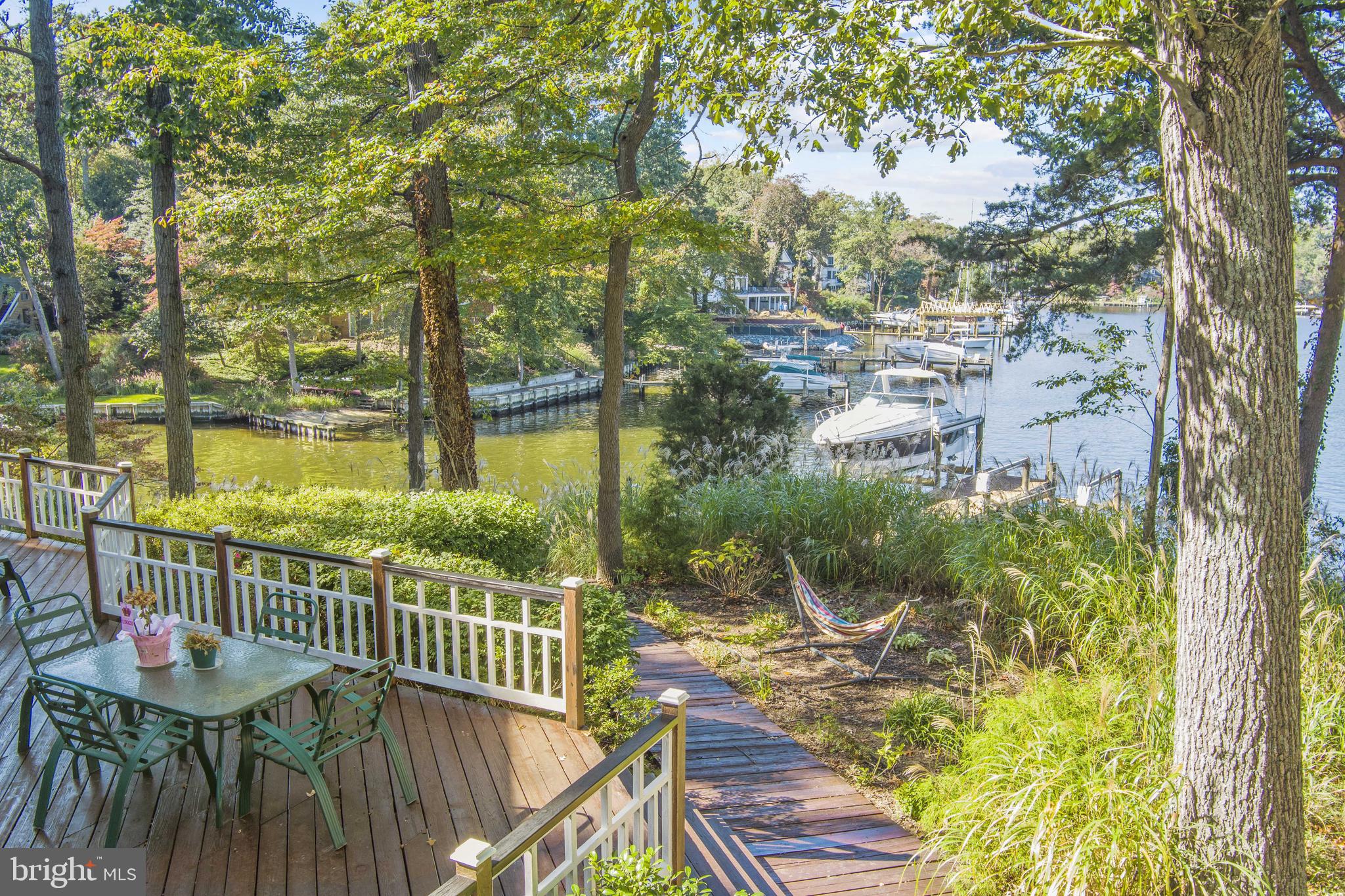 FAIR OAKS ON THE MAGOTHY - Residential