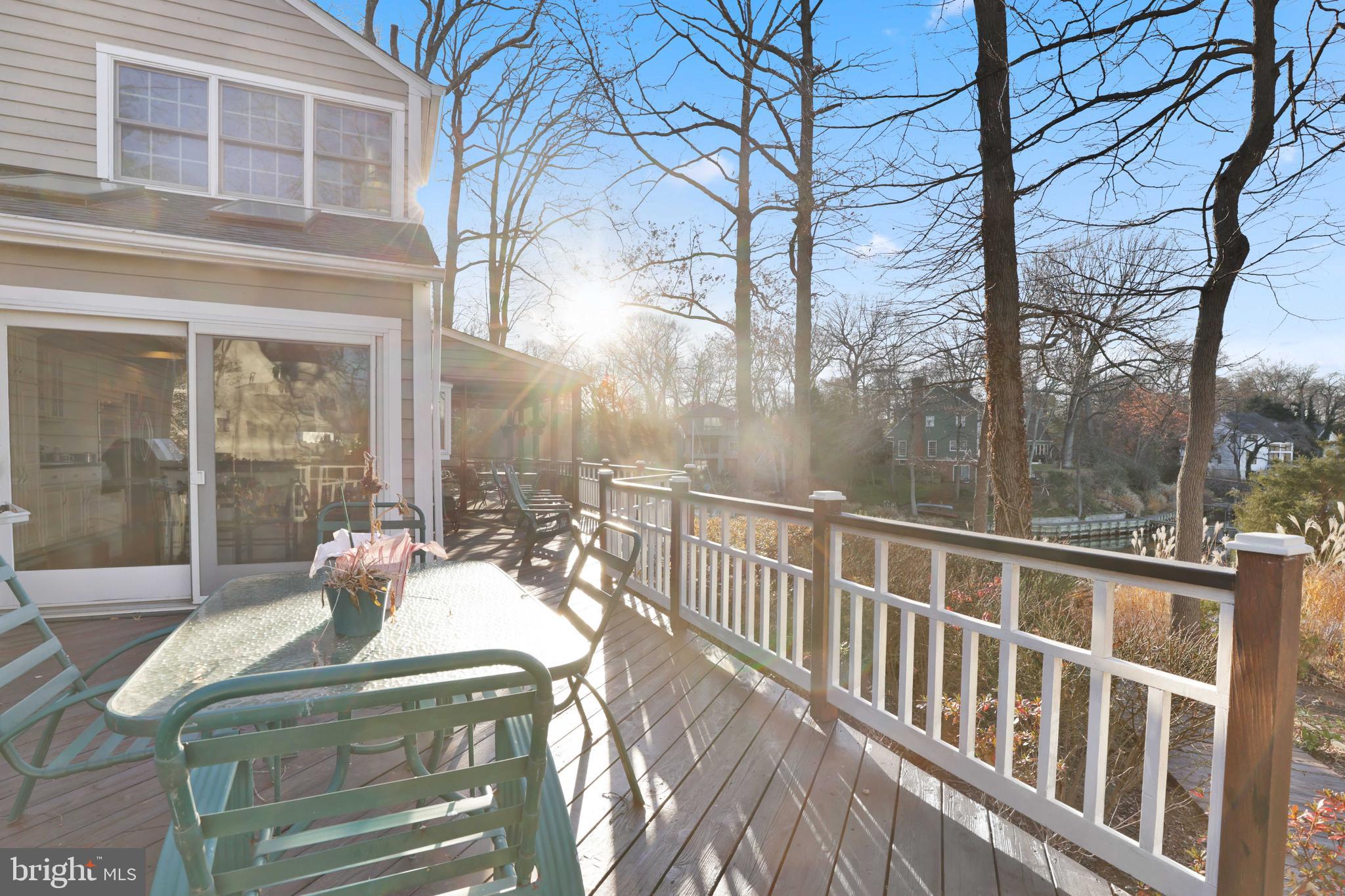 FAIR OAKS ON THE MAGOTHY - Residential