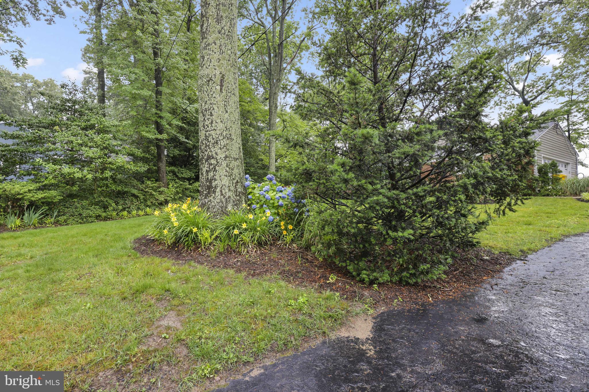 FAIR OAKS ON THE MAGOTHY - Residential