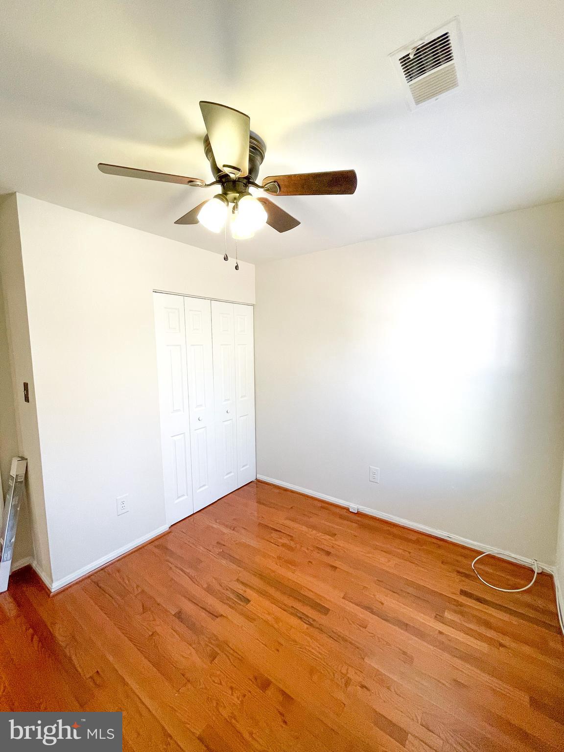 SOMERSET - Residential Lease