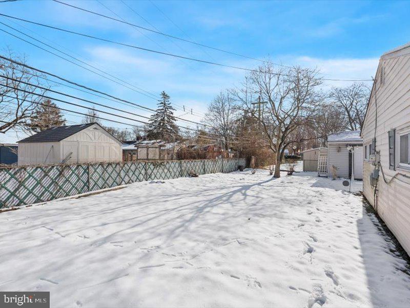 MAGNOLIA HILL - Residential