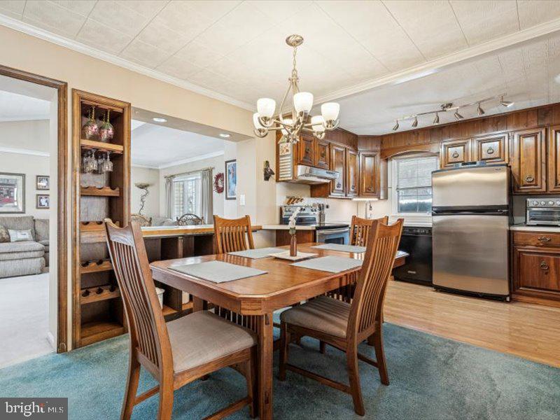 MAGNOLIA HILL - Residential