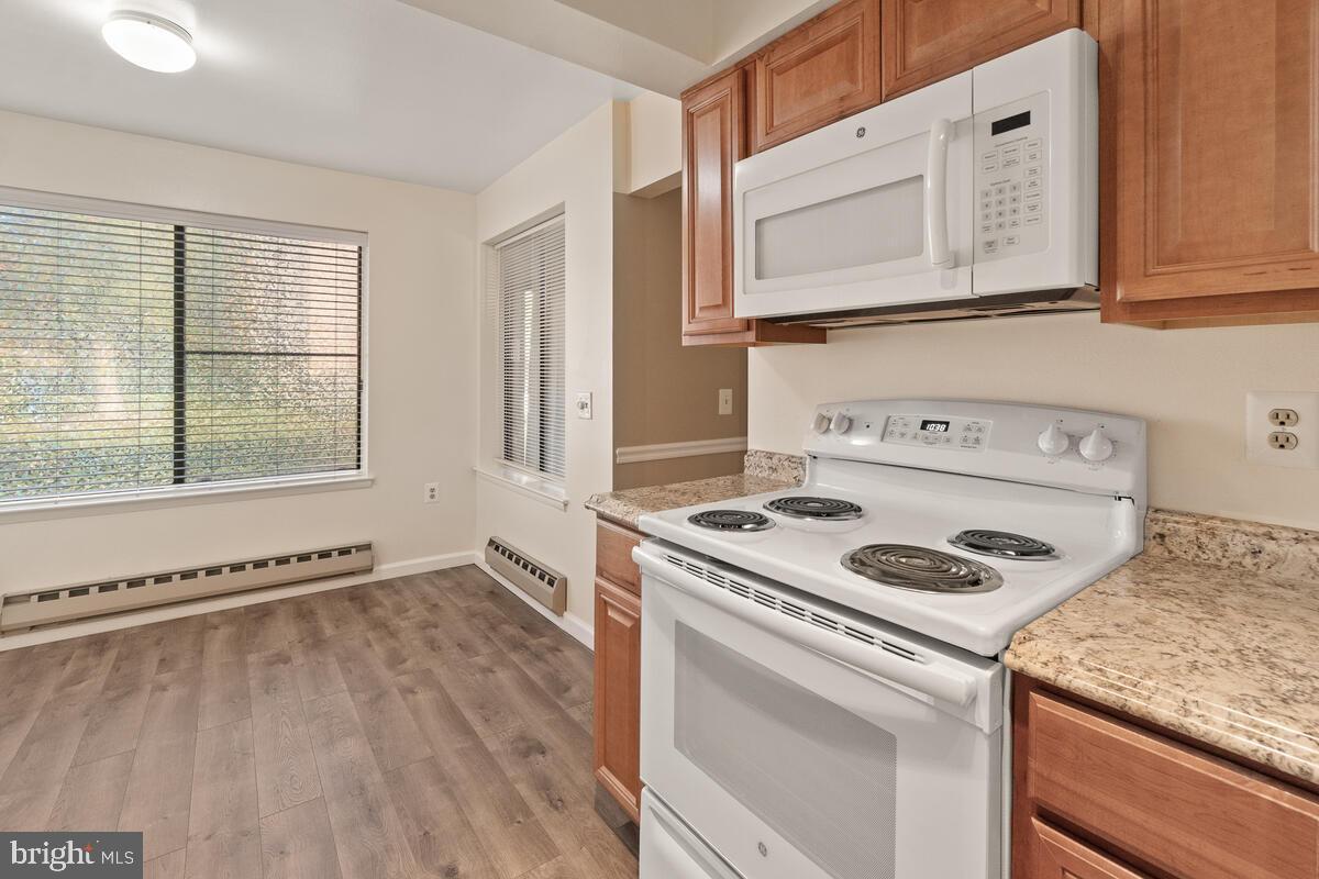 LEISURE WORLD - Residential